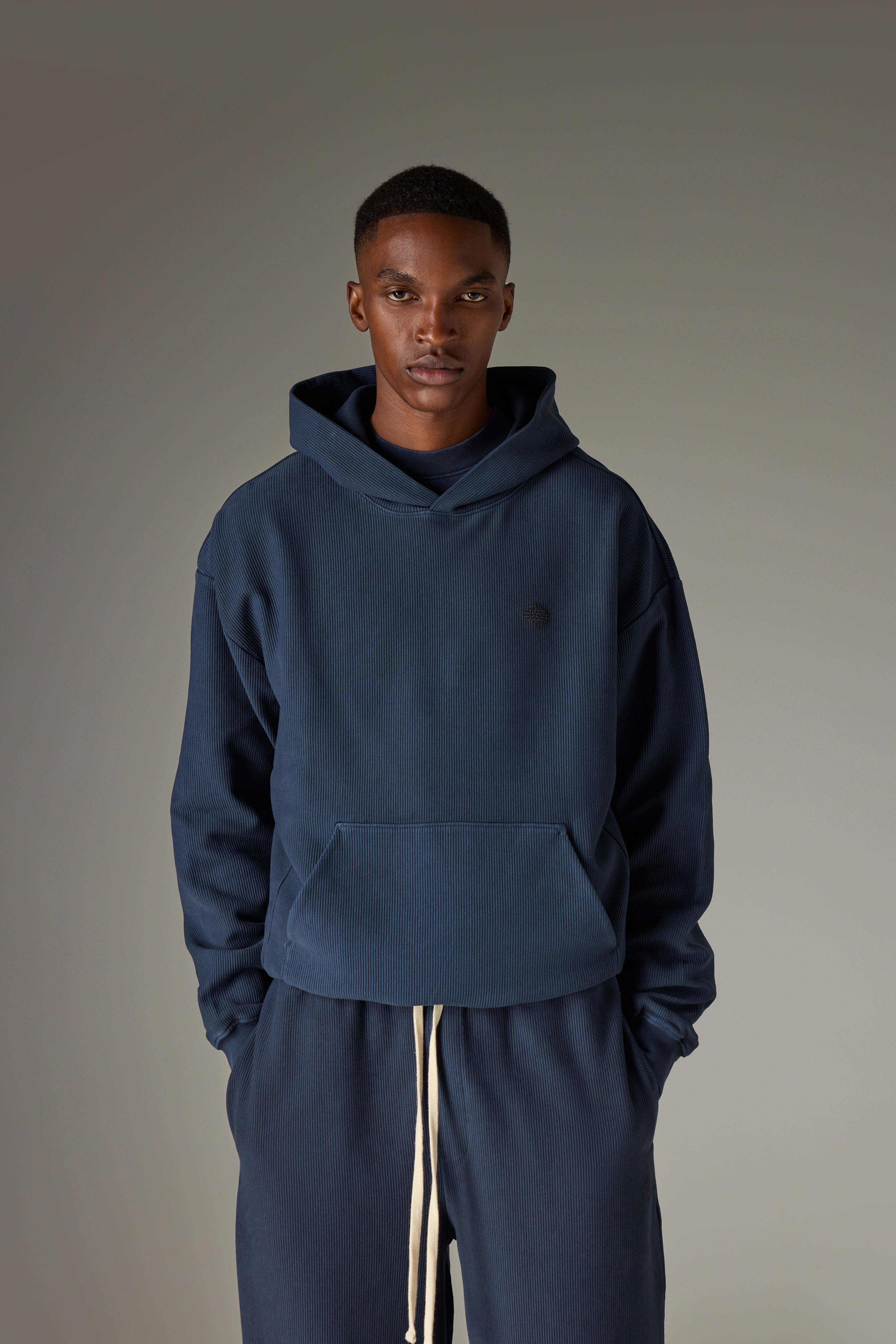 HEAVYWEIGHT WASHED RIBBED HOODIE - NAVY