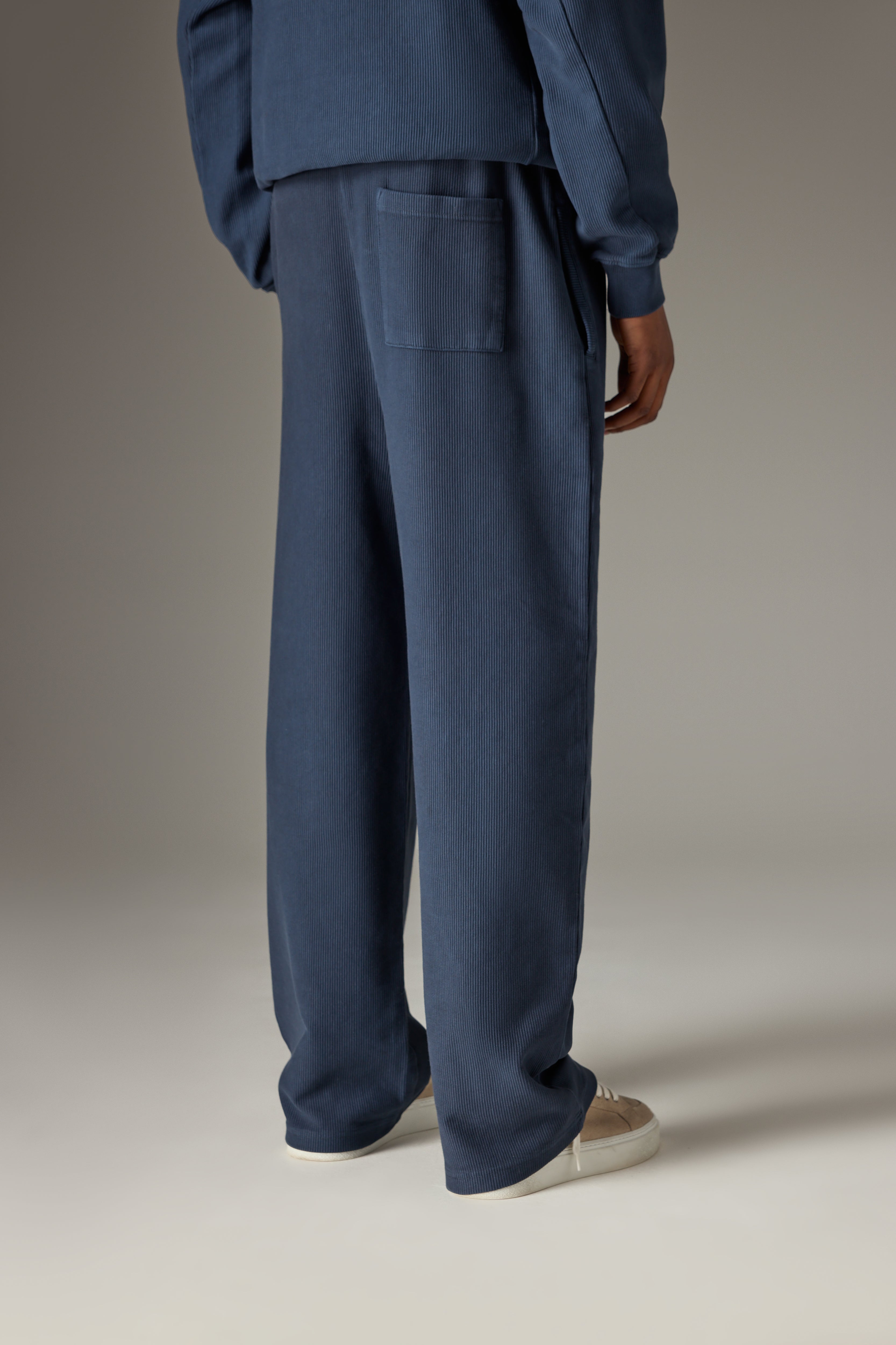 HEAVYWEIGHT WASHED RIBBED JERSEY JOGGERS - NAVY