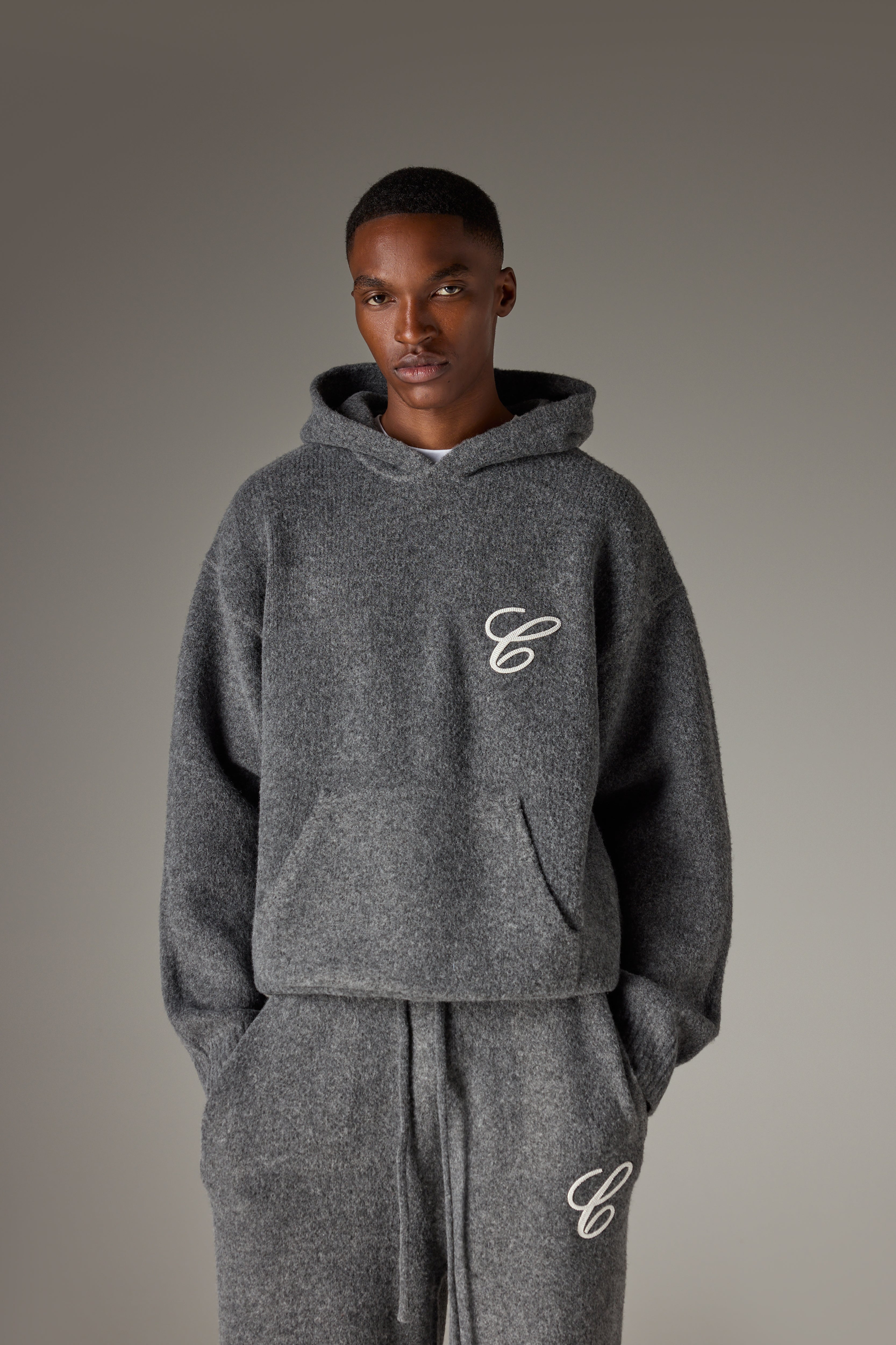 CHAINSTITCH EMBROIDERY KNITTED HOODIE - CHARCOAL