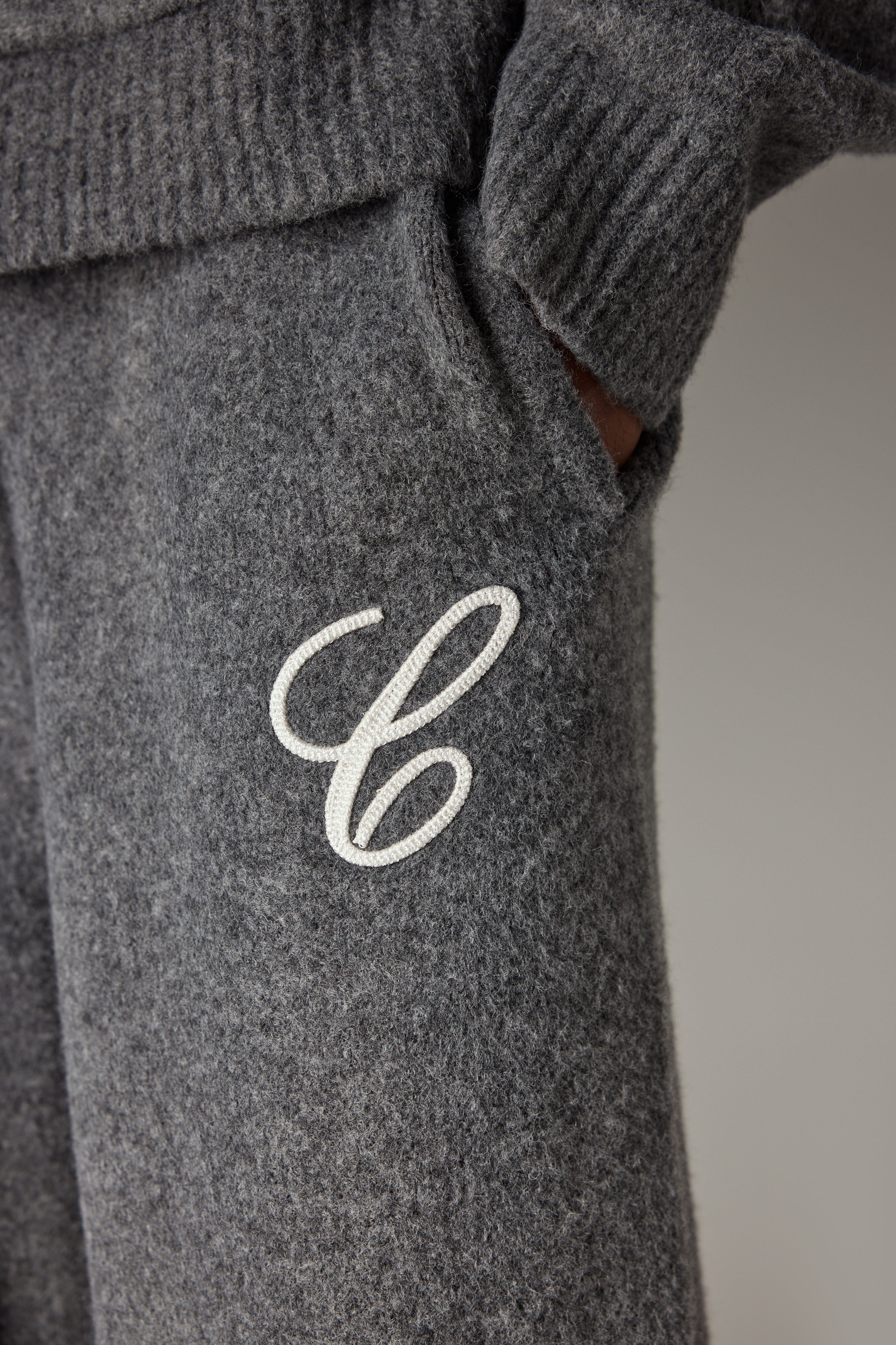 CHAINSTITCH EMBROIDERY KNITTED BARREL LEG JOGGERS - CHARCOAL