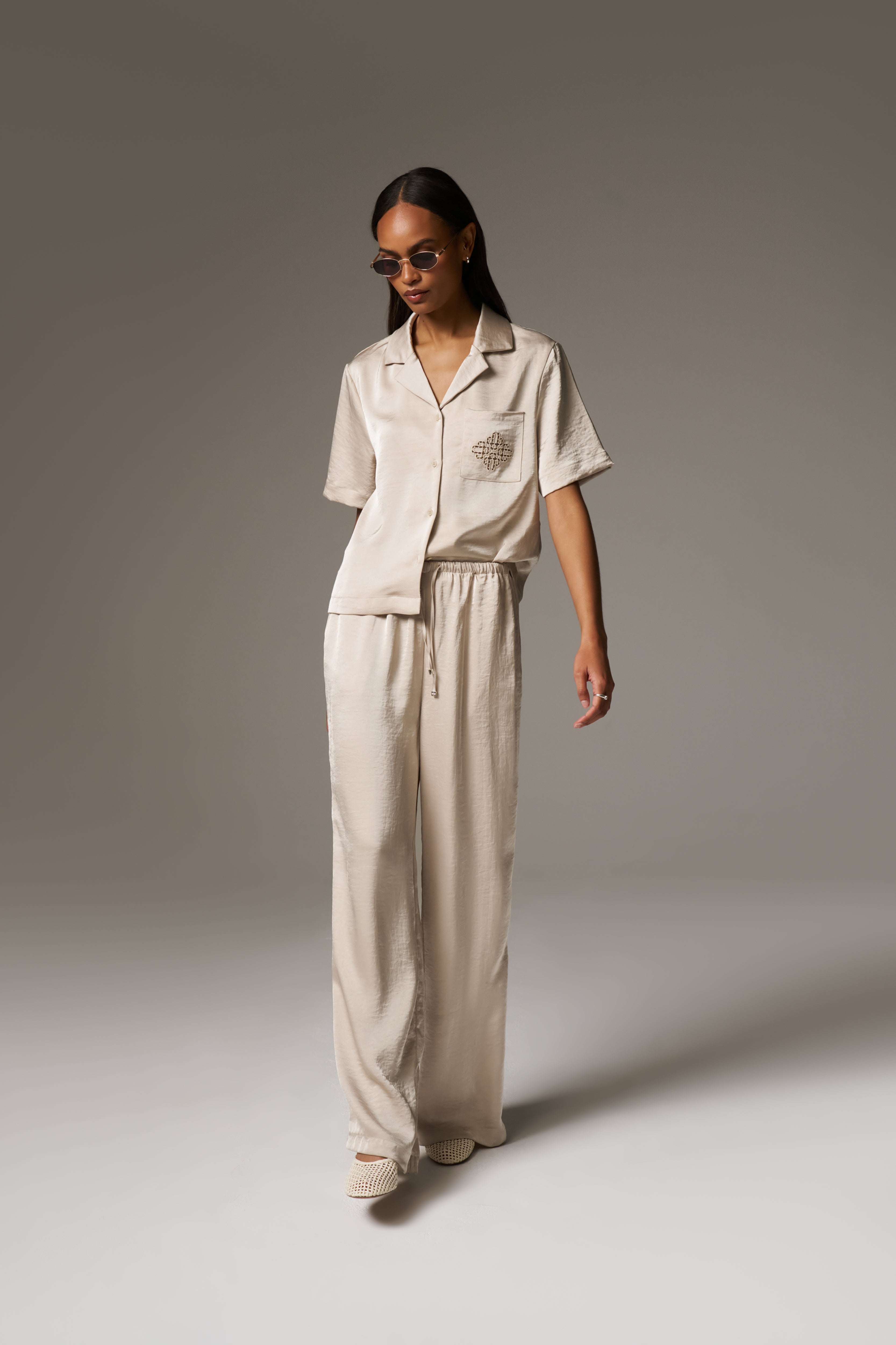 SATIN WIDE LEG EMBLEM TROUSERS - BEIGE