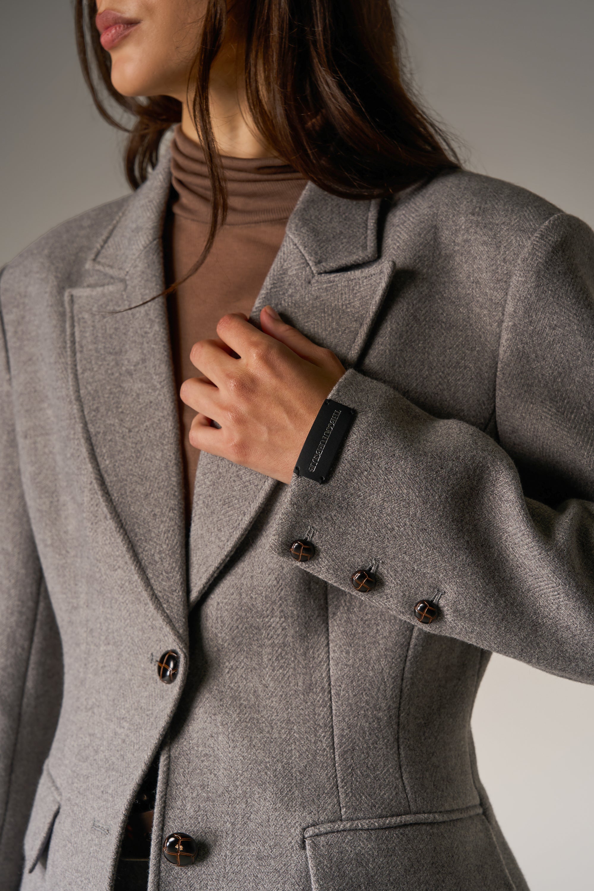 HERRINGBONE CINCHED WAIST TAILORED BLAZER - GREY