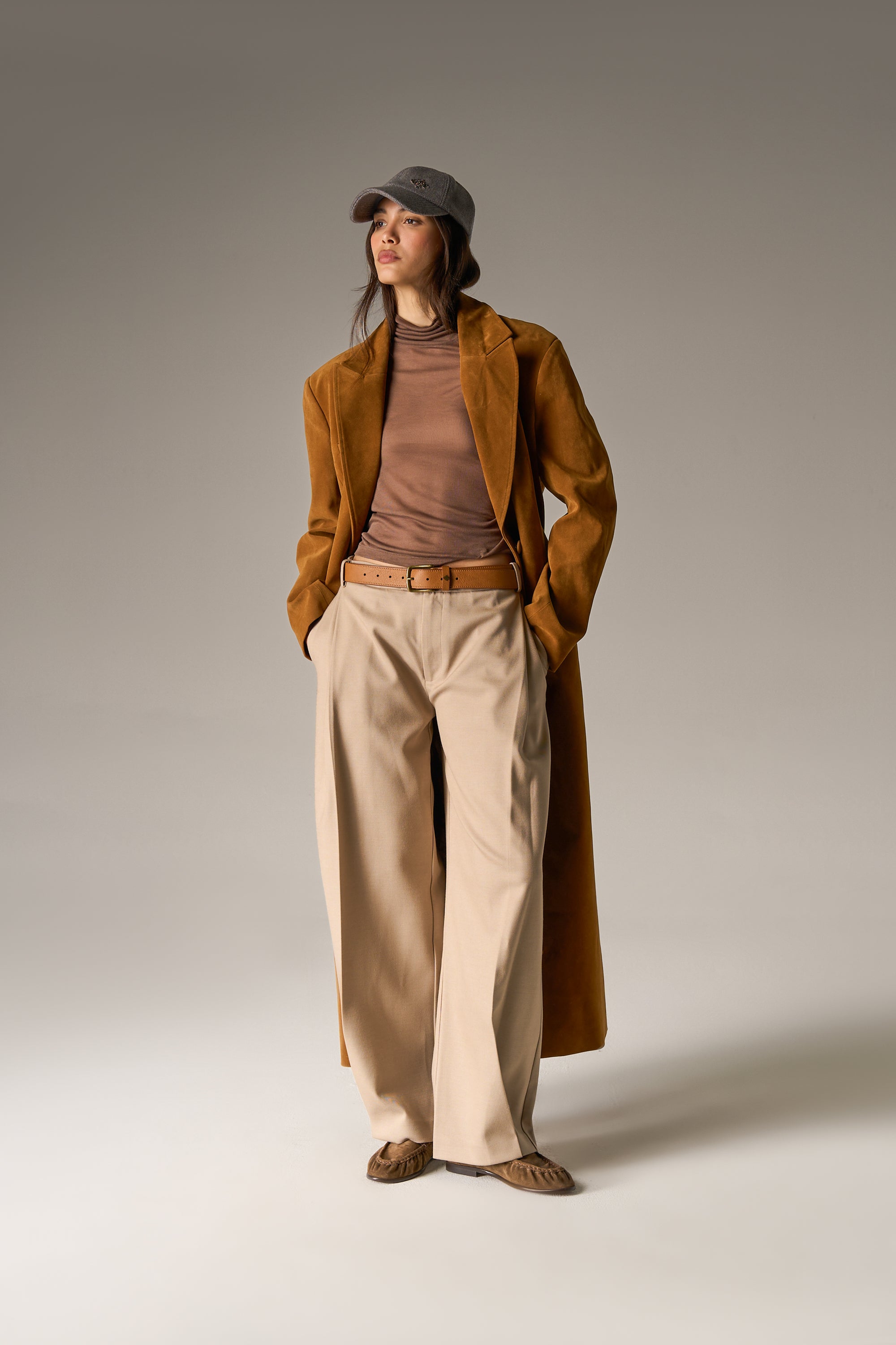 SIDE PLEAT WIDE LEG TAILORED TROUSERS - BEIGE