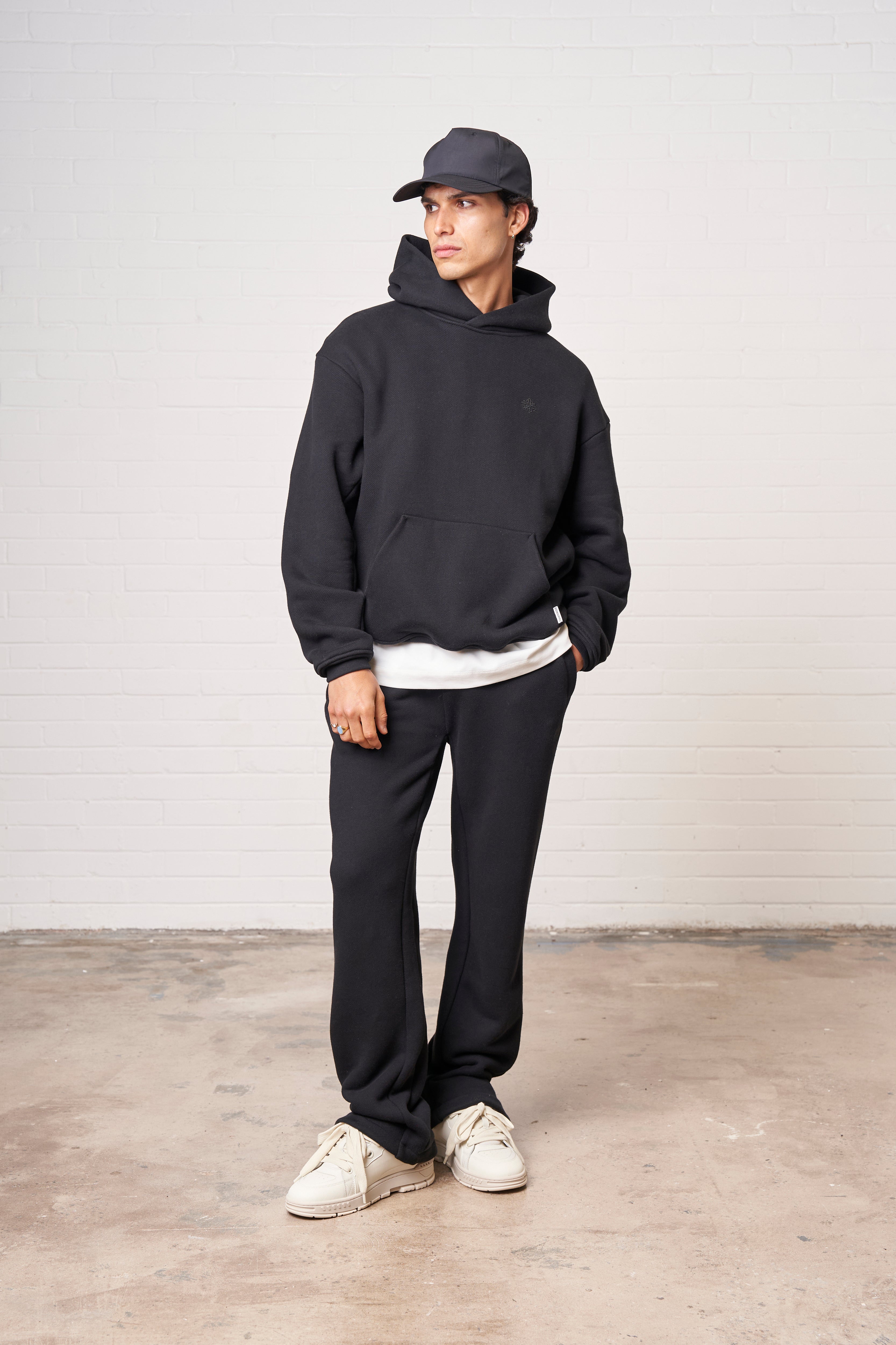 LAUNDERED CLASSICS JOGGERS - WASHED BLACK