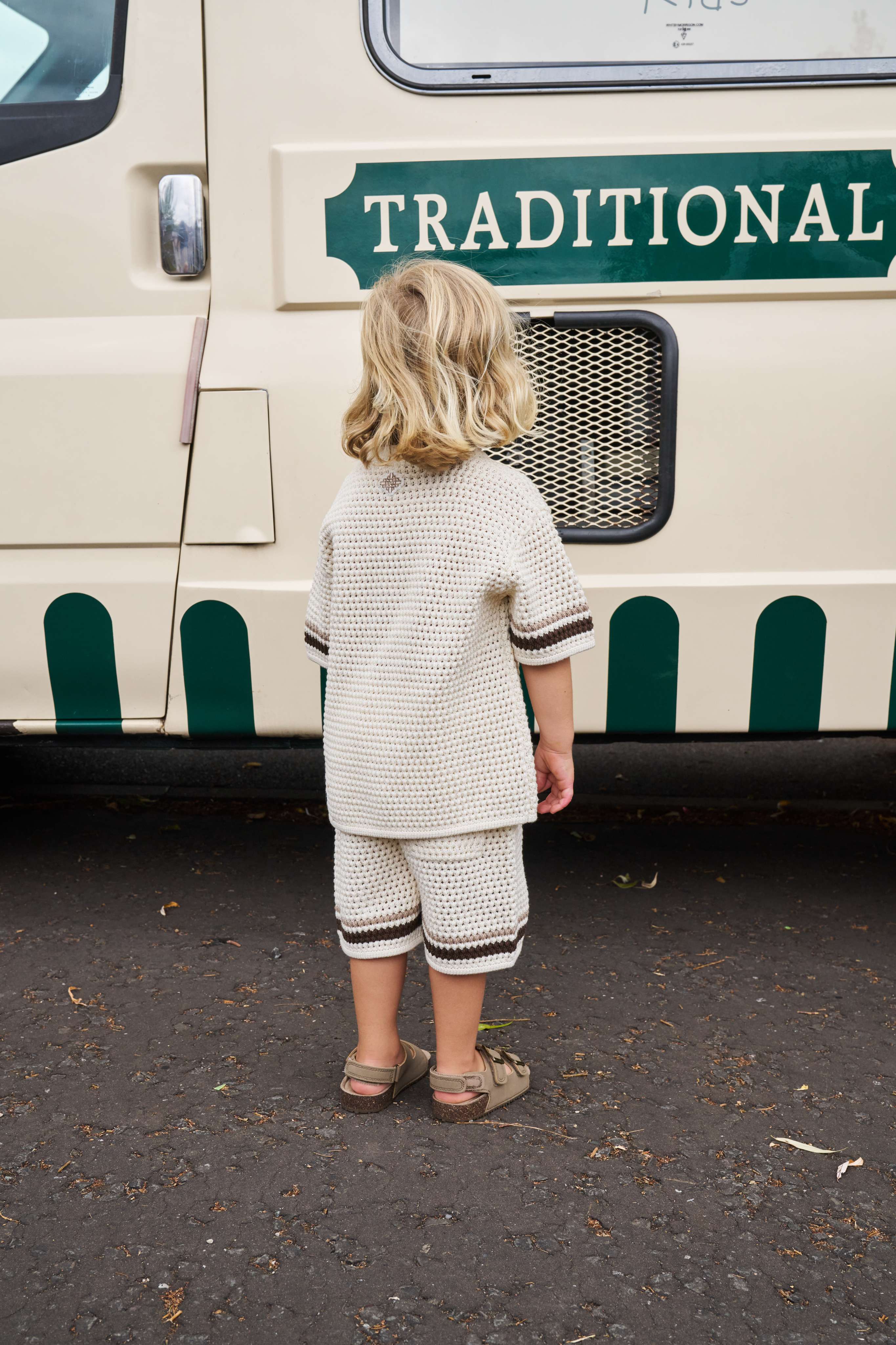 JUNIOR STRIPE CROCHET KNIT SHORTS - OFF WHITE