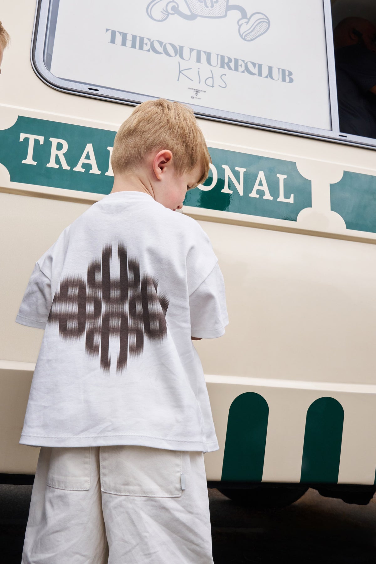 KIDS MOTION BLURRED T-SHIRT - OFF WHITE