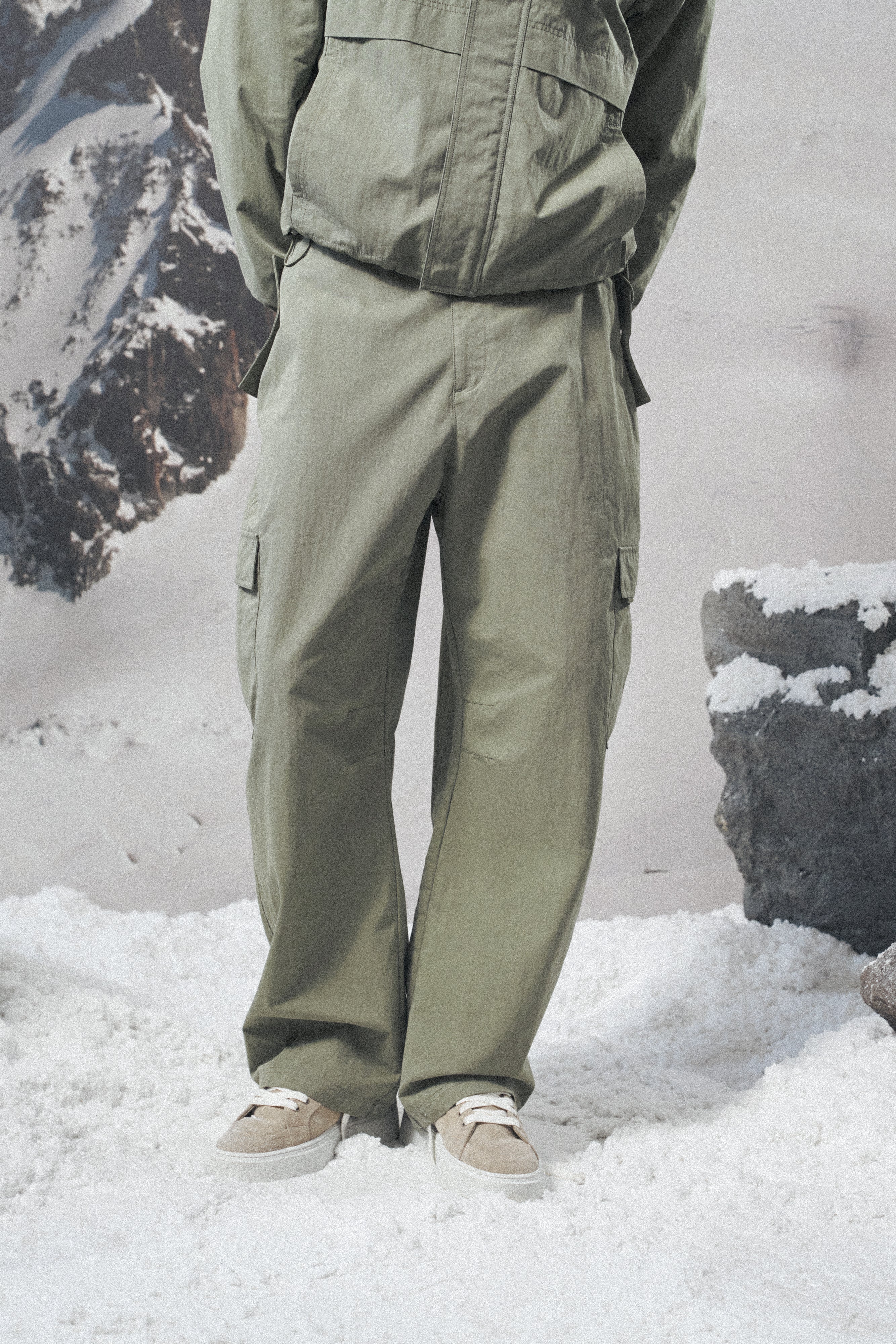 RIPSTOP CARGO TROUSERS - LIGHT KHAKI