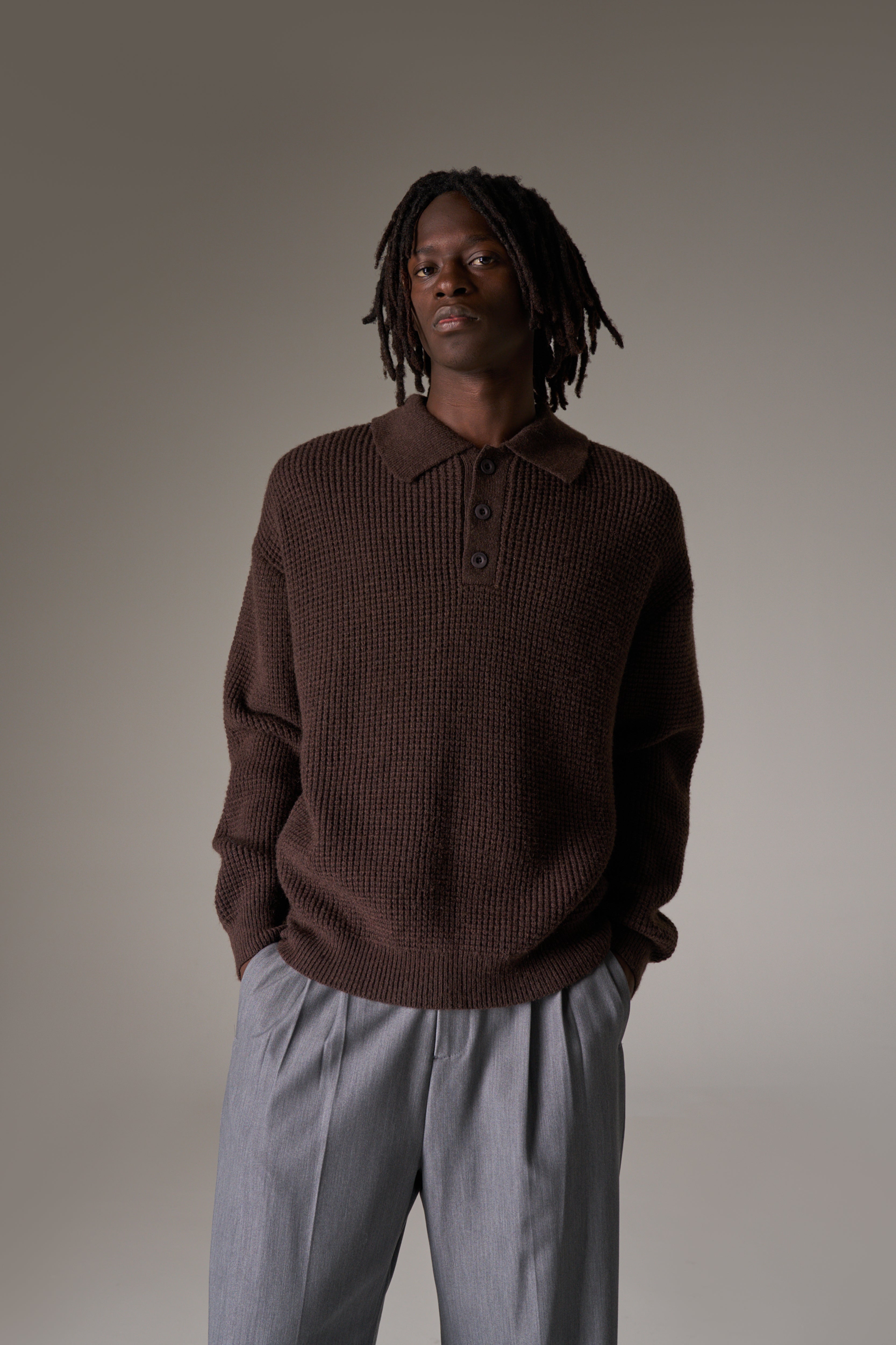 WAFFLE KNIT LONG SLEEVE POLO - BROWN