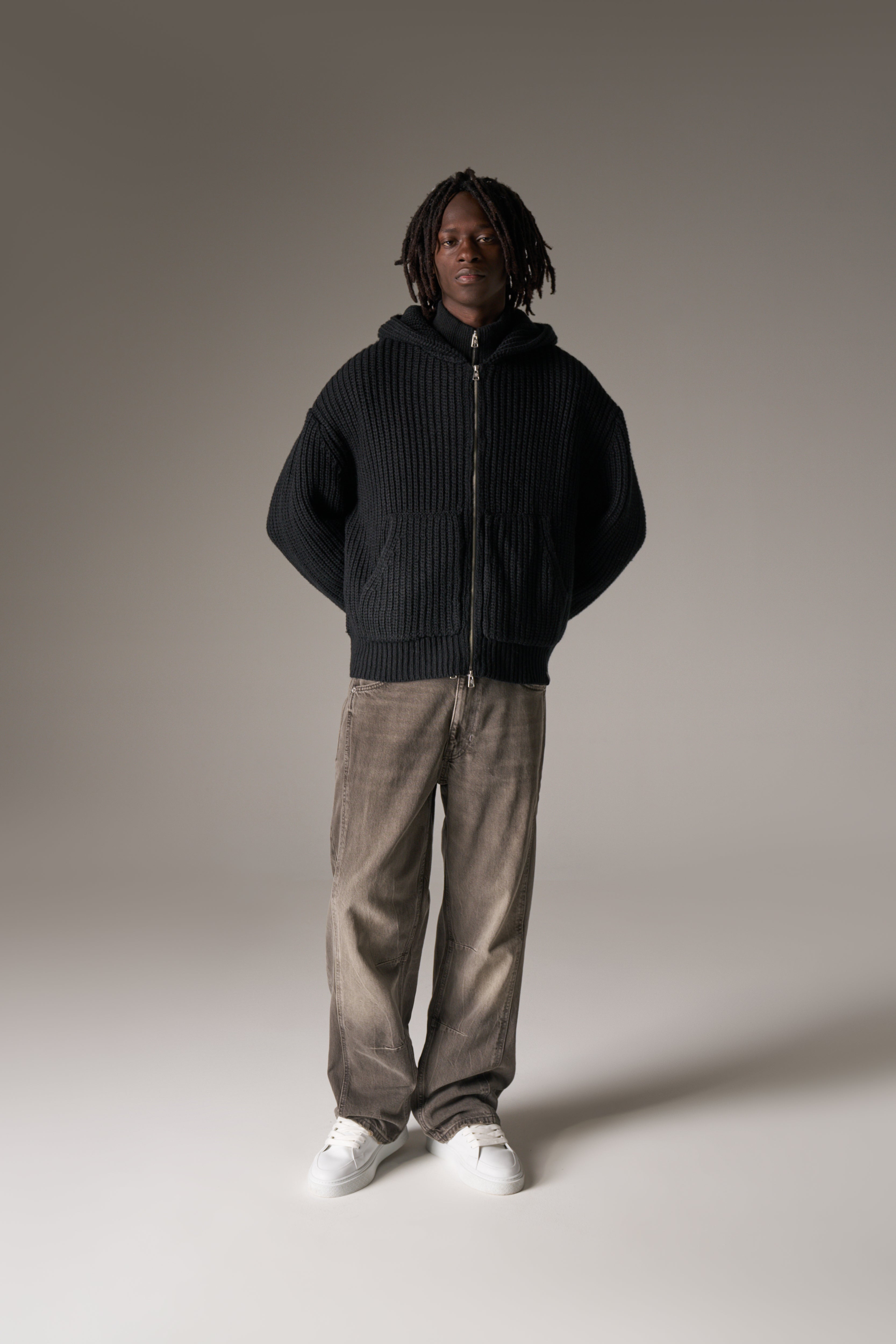 HEAVY RIB KNITTED ZIP THROUGH HOODIE - BLACK