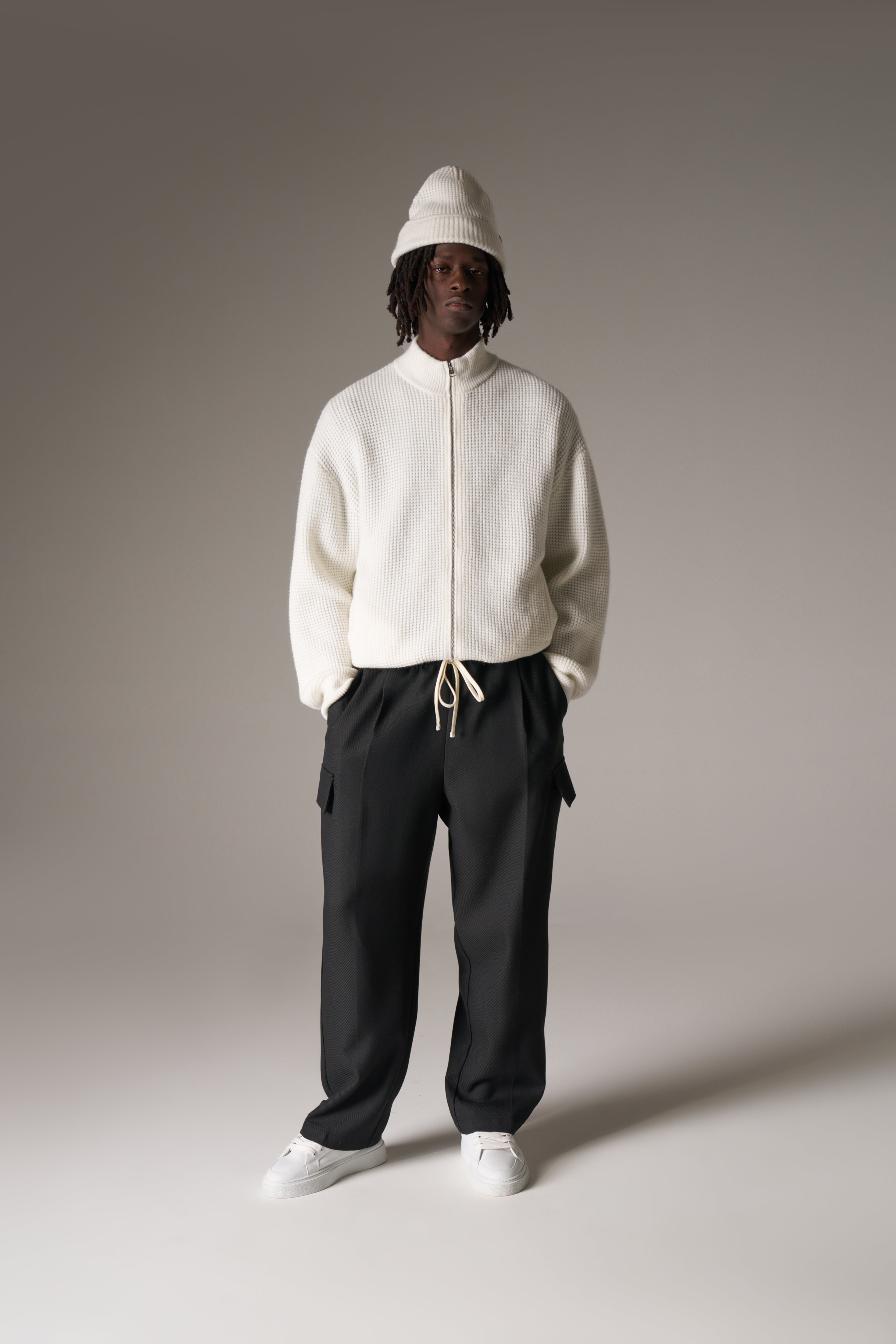 PLEATED WIDE LEG WOOL BLEND TROUSERS - BLACK