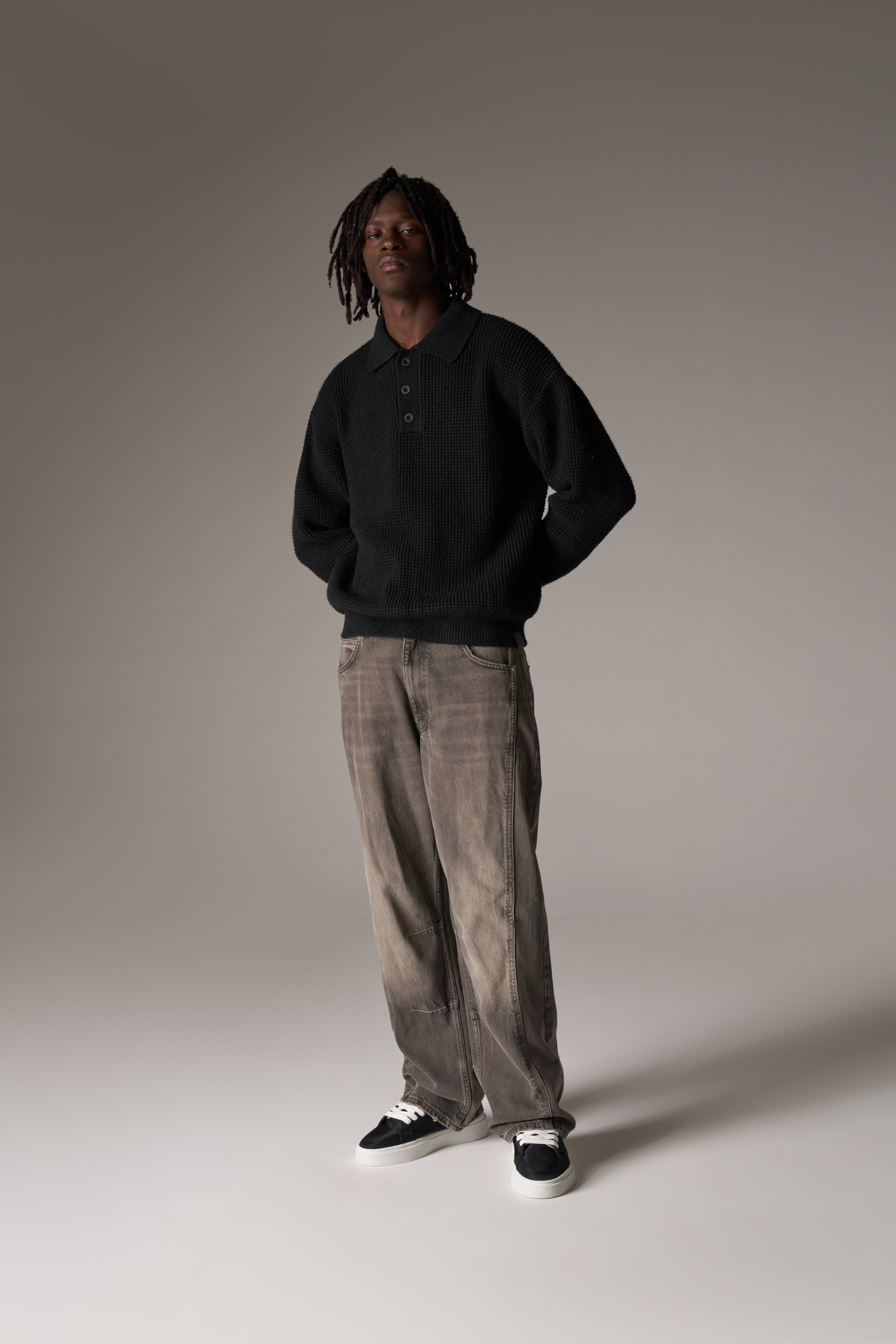 WAFFLE KNIT LONG SLEEVE POLO - BLACK