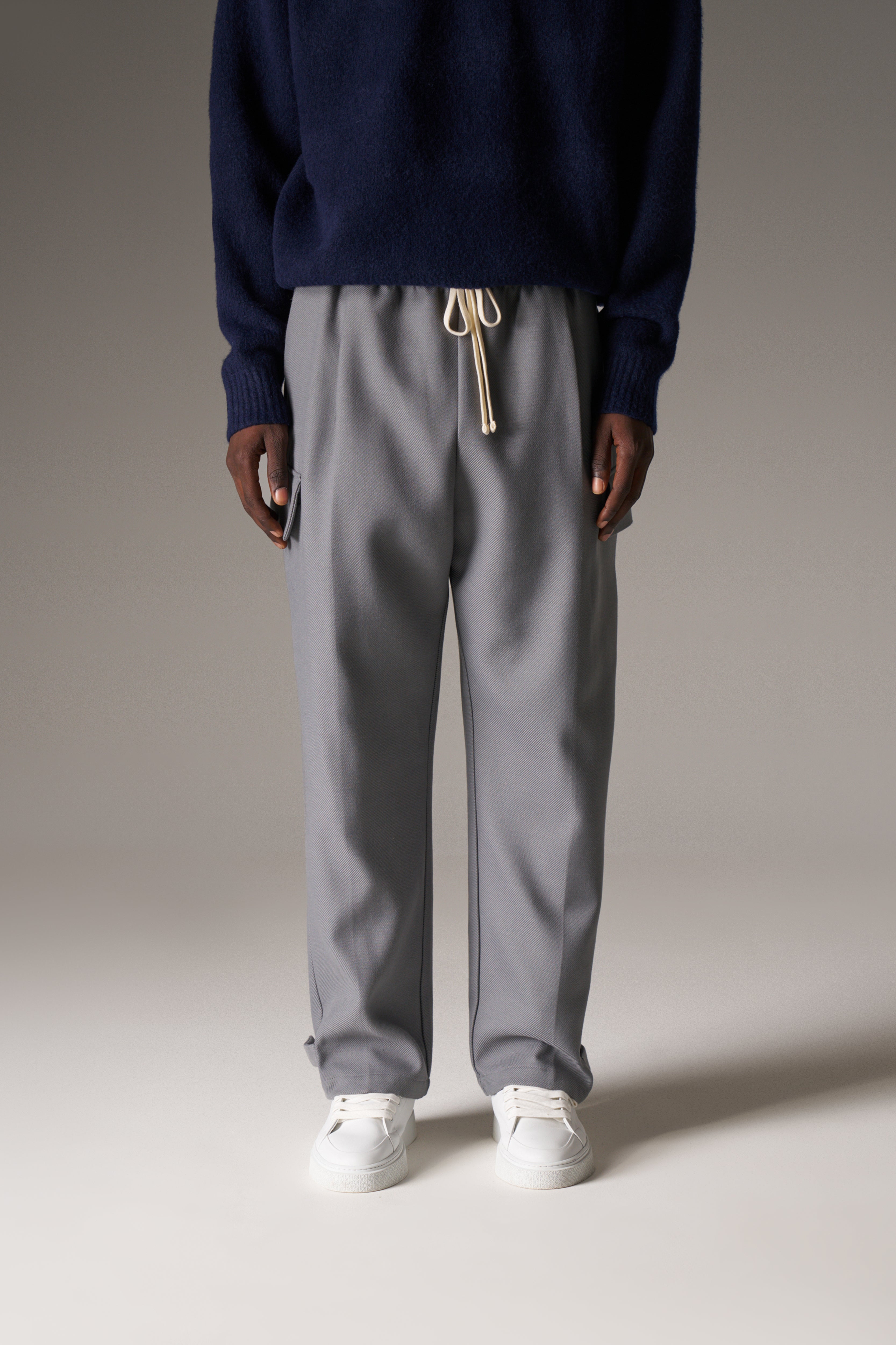 PLEATED WIDE LEG WOOL BLEND TROUSERS - GREY