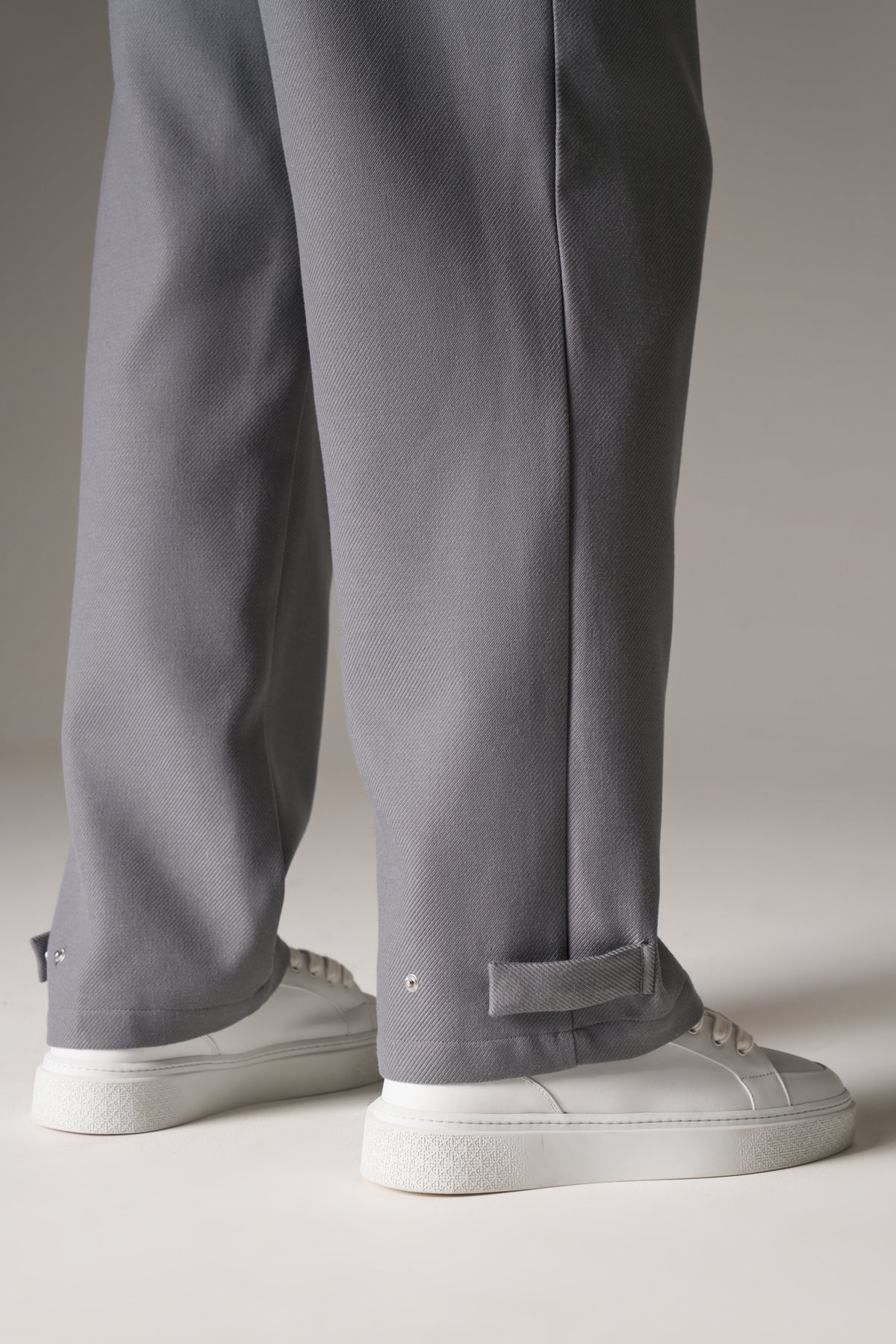 PLEATED WIDE LEG WOOL BLEND TROUSERS - GREY
