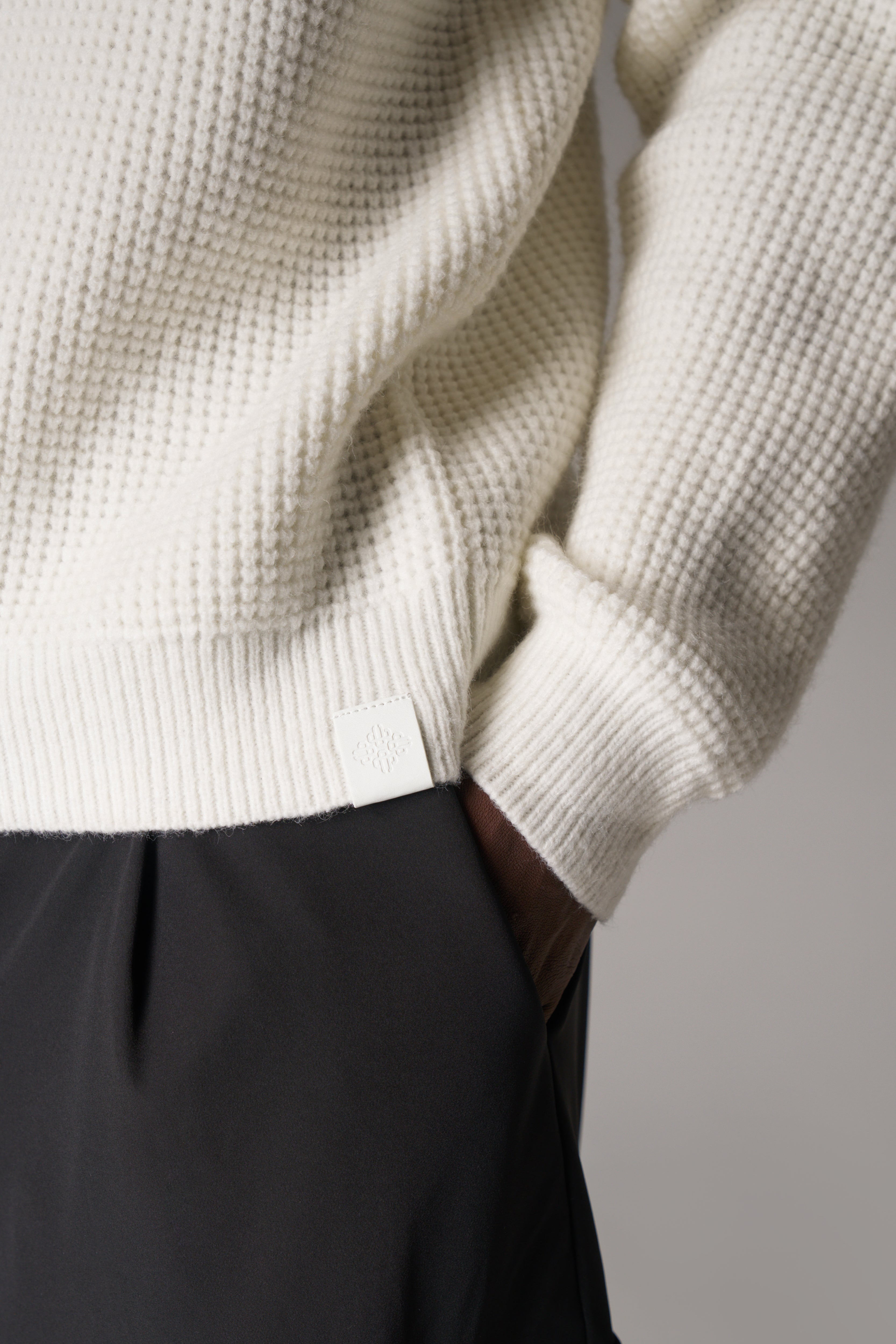 WAFFLE KNIT LONG SLEEVE POLO - WHITE