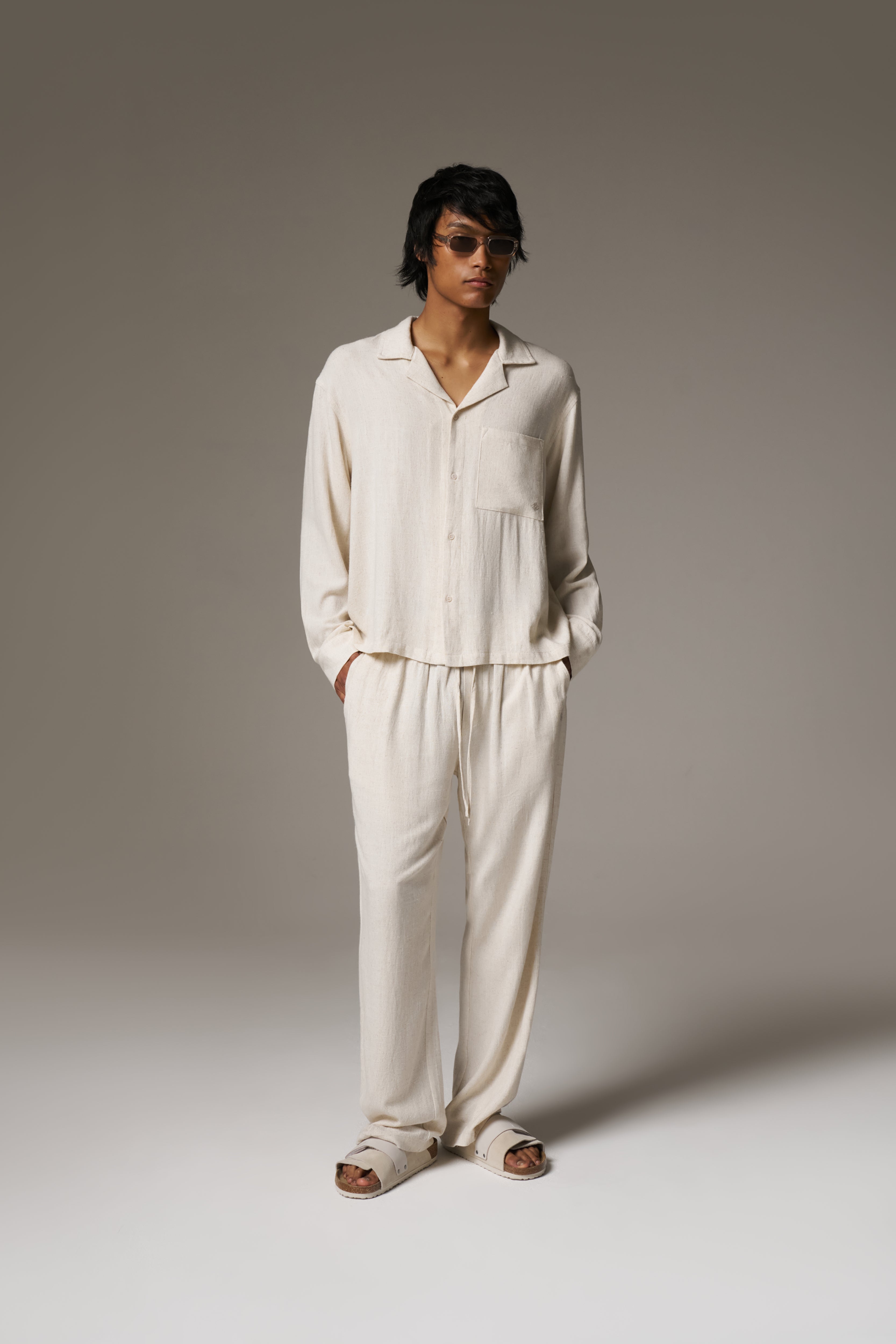 TEXTURED WOVEN TROUSERS - BEIGE