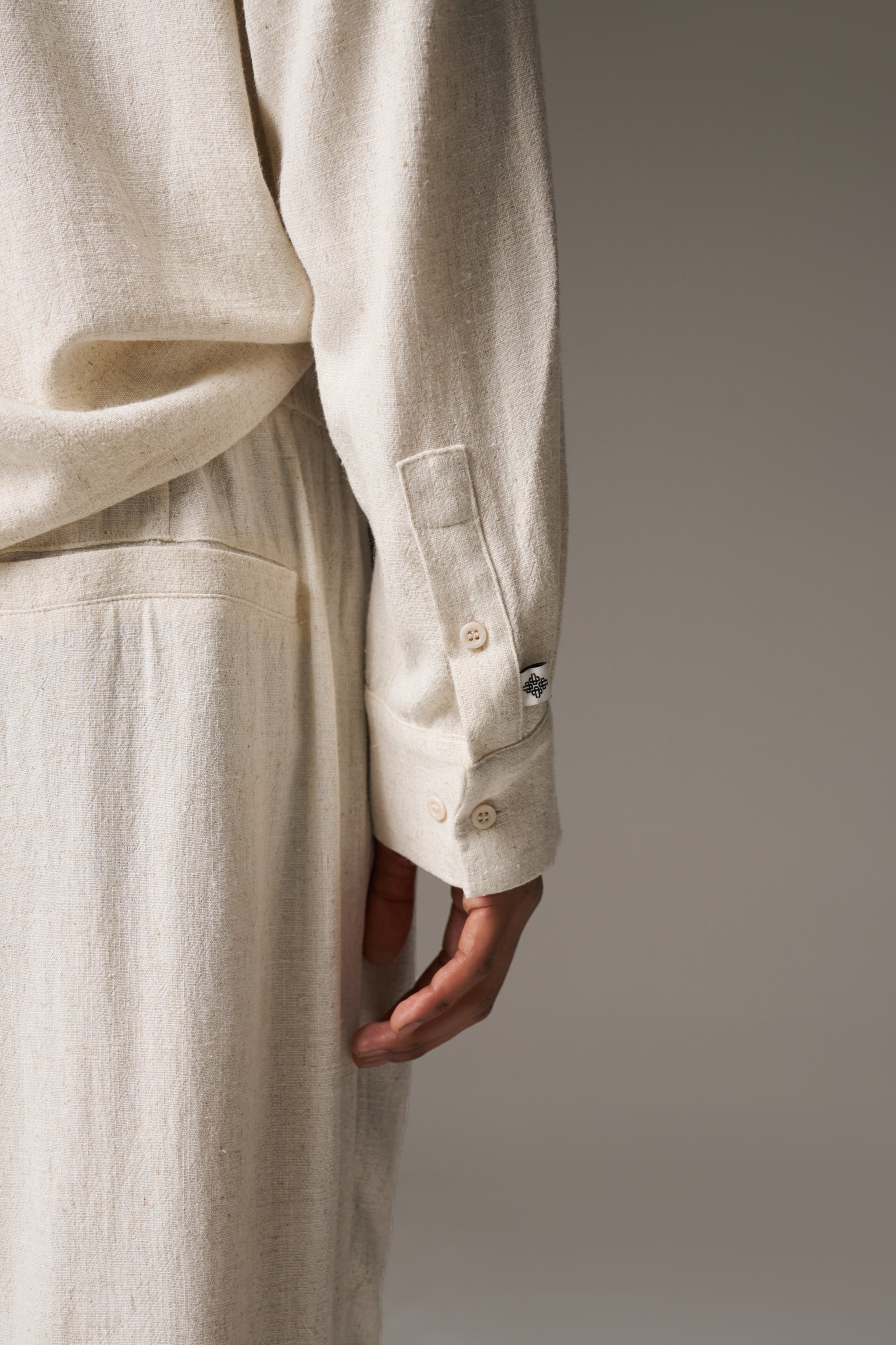 TEXTURED WOVEN TROUSERS - BEIGE