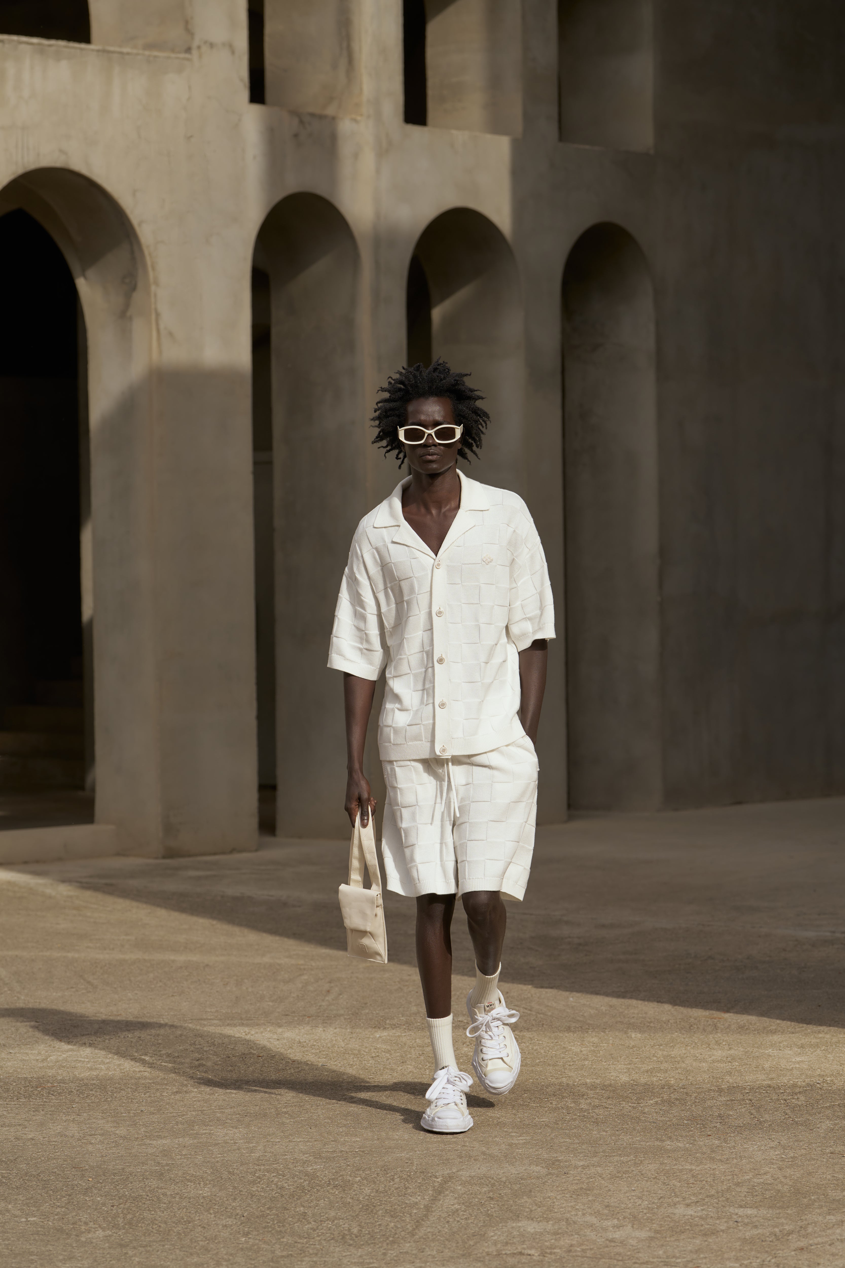 CHECKERBOARD KNITTED SHORT - OFF WHITE