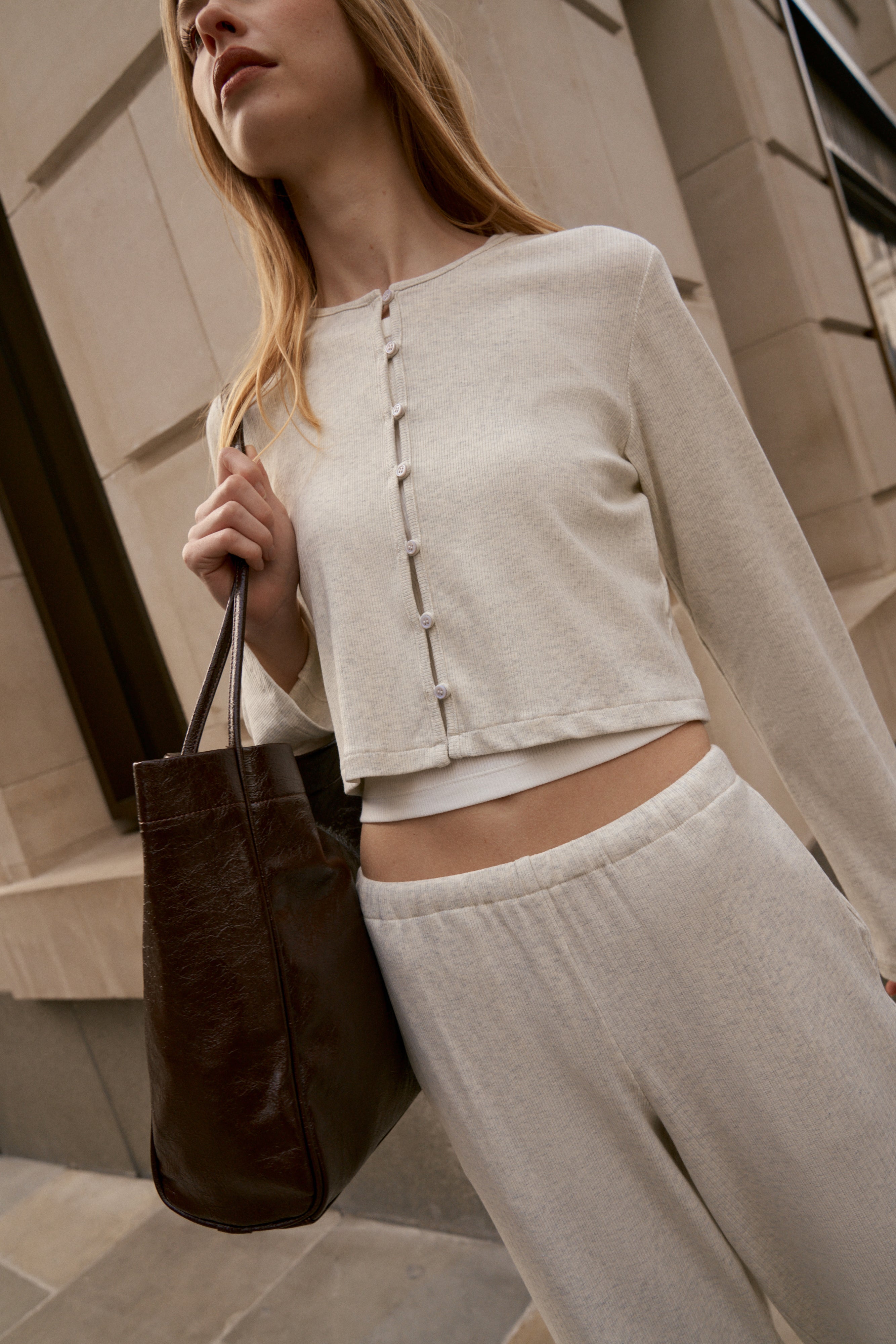 RIBBED BUTTON THROUGH TOP - GREY