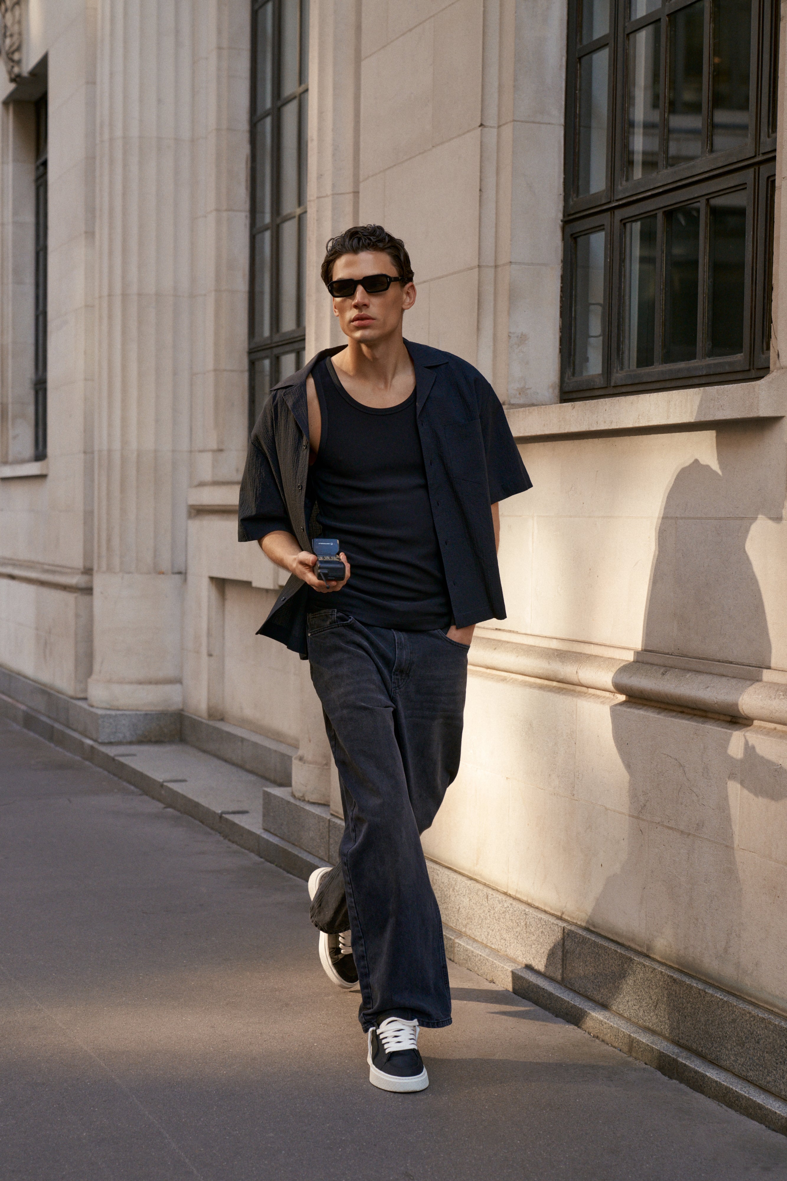 RIBBED VEST - BLACK