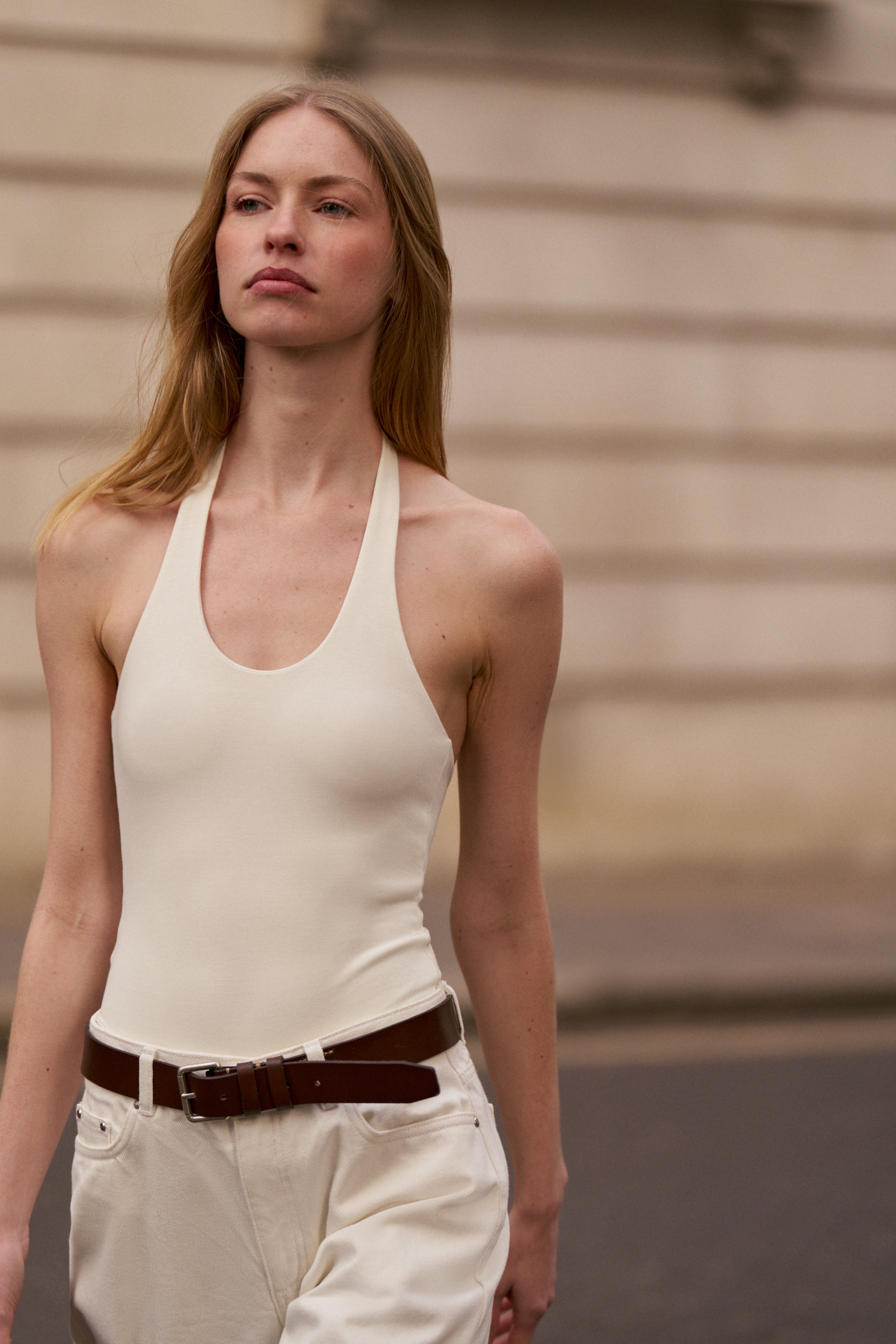 SCOOP NECK BODYSUIT - WHITE