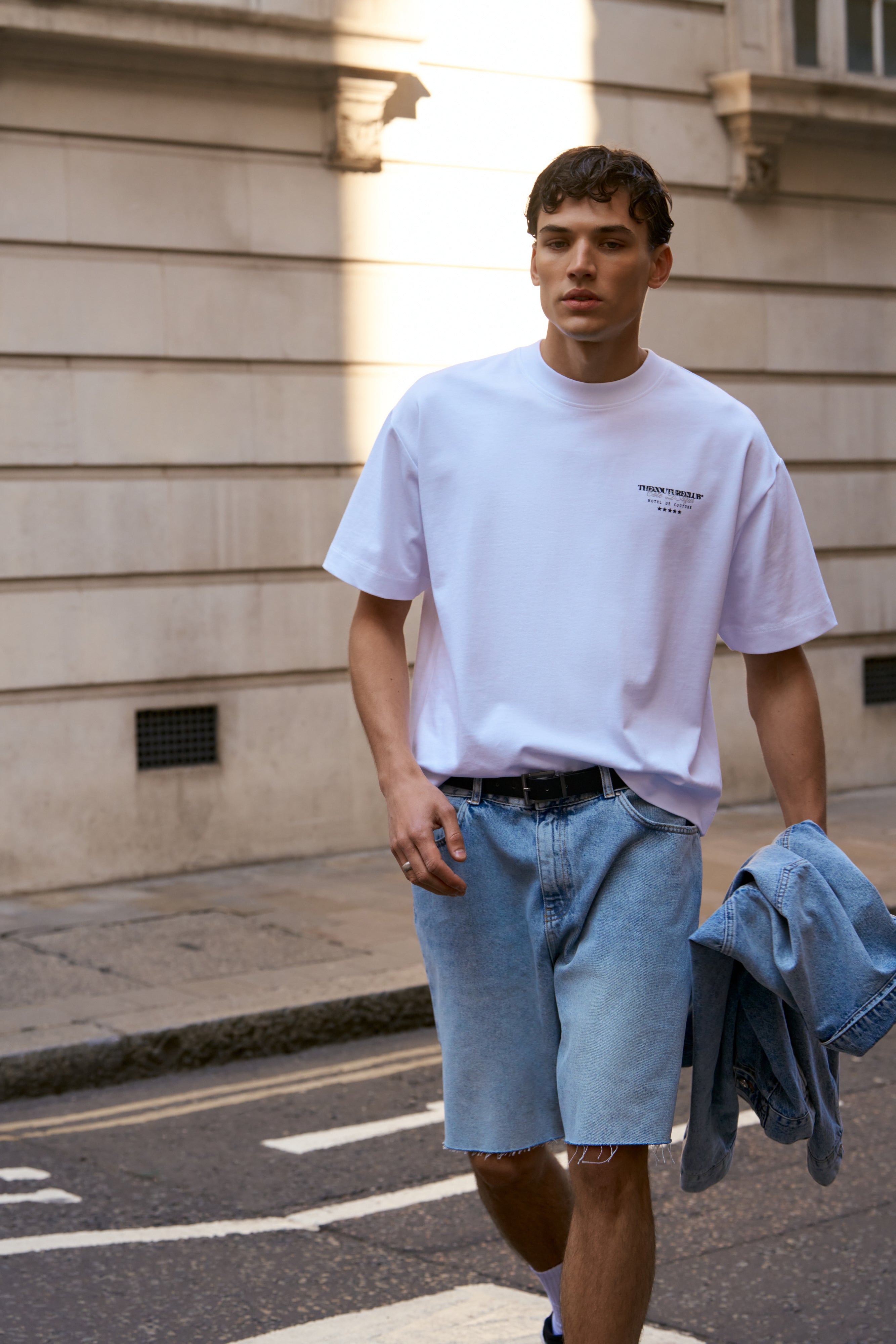 HOTEL DE COUTURE T-SHIRT - WHITE BLACK