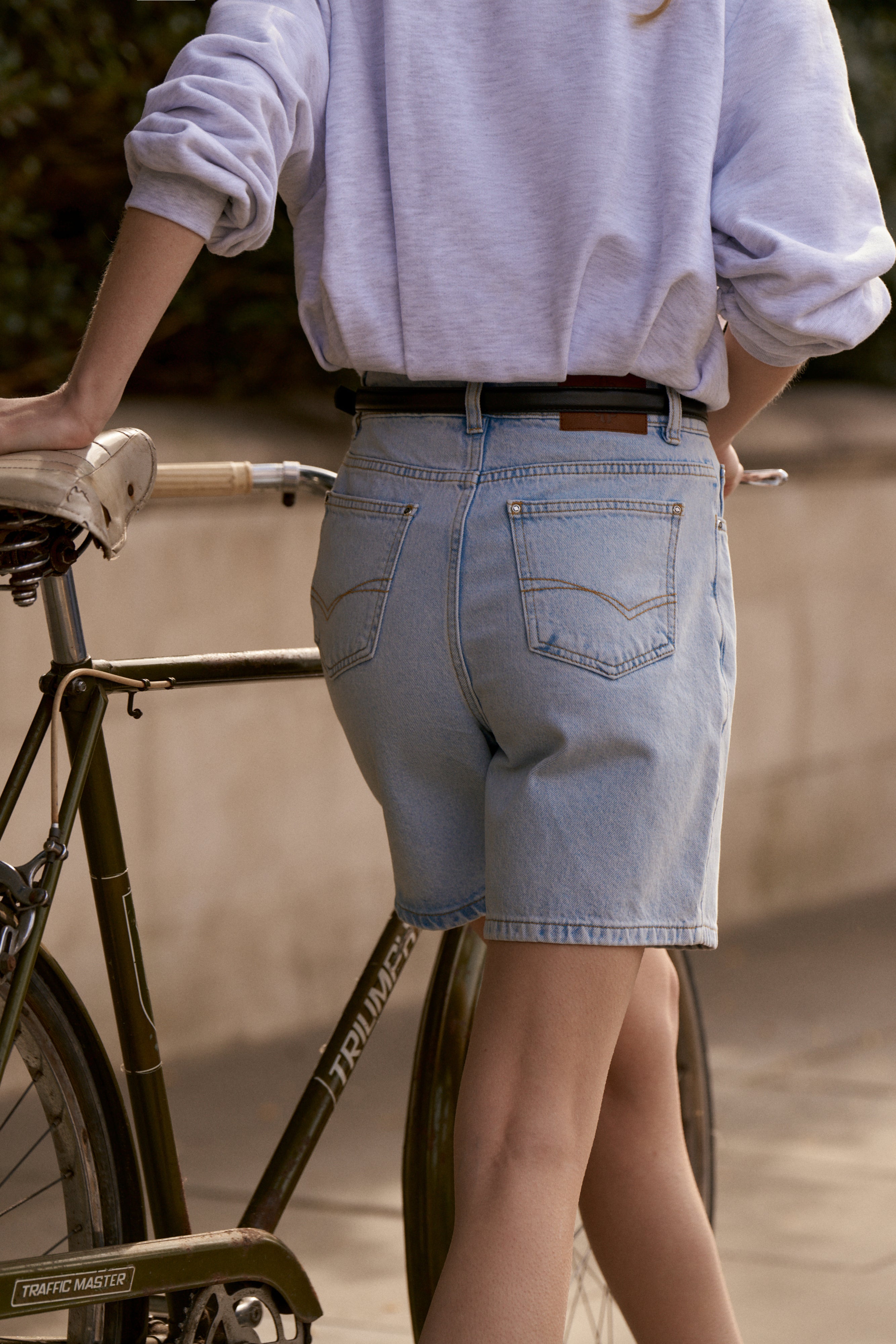 DENIM JORTS - MID STONE WASH