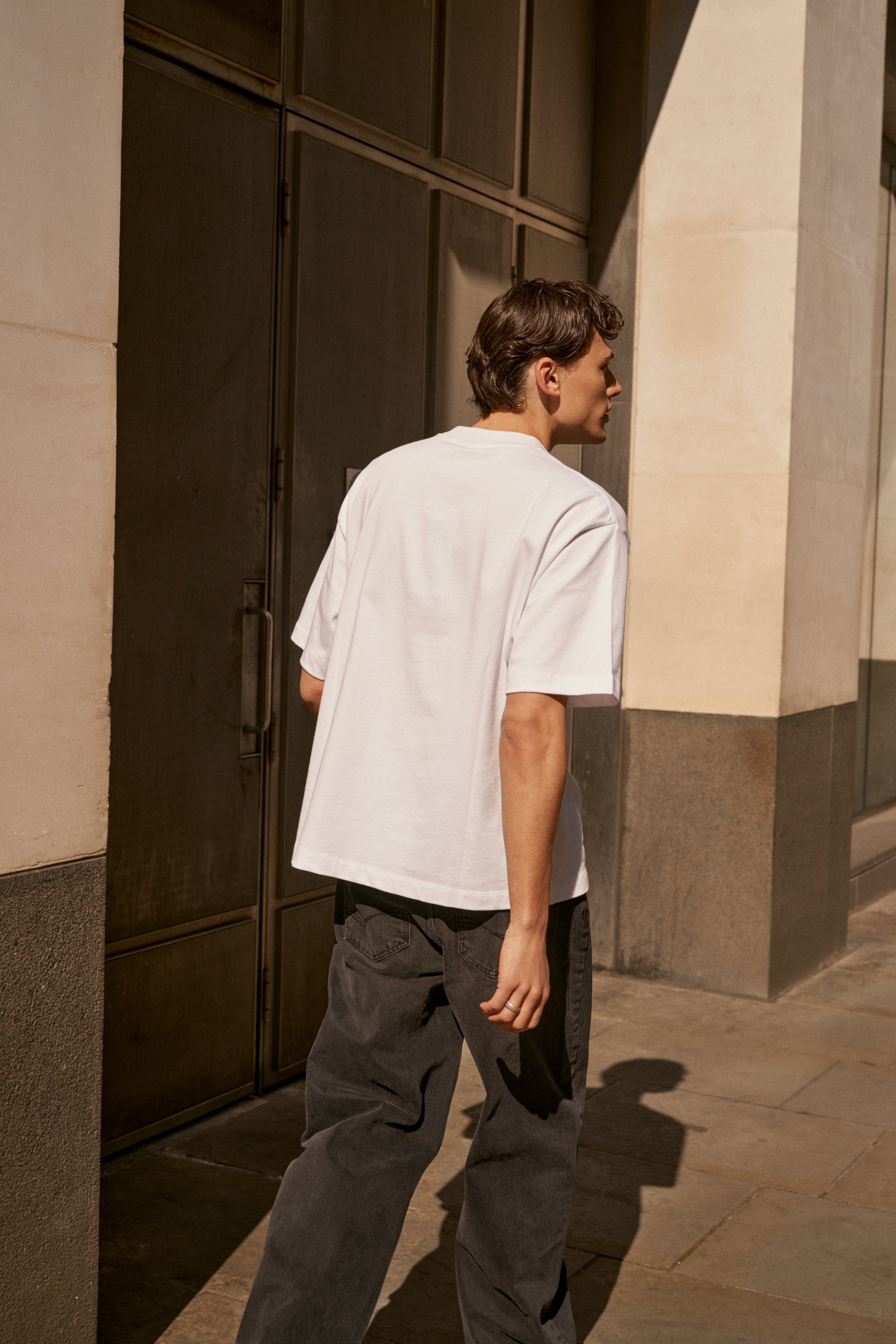 PUFF PRINT EMBLEM T-SHIRT - WHITE