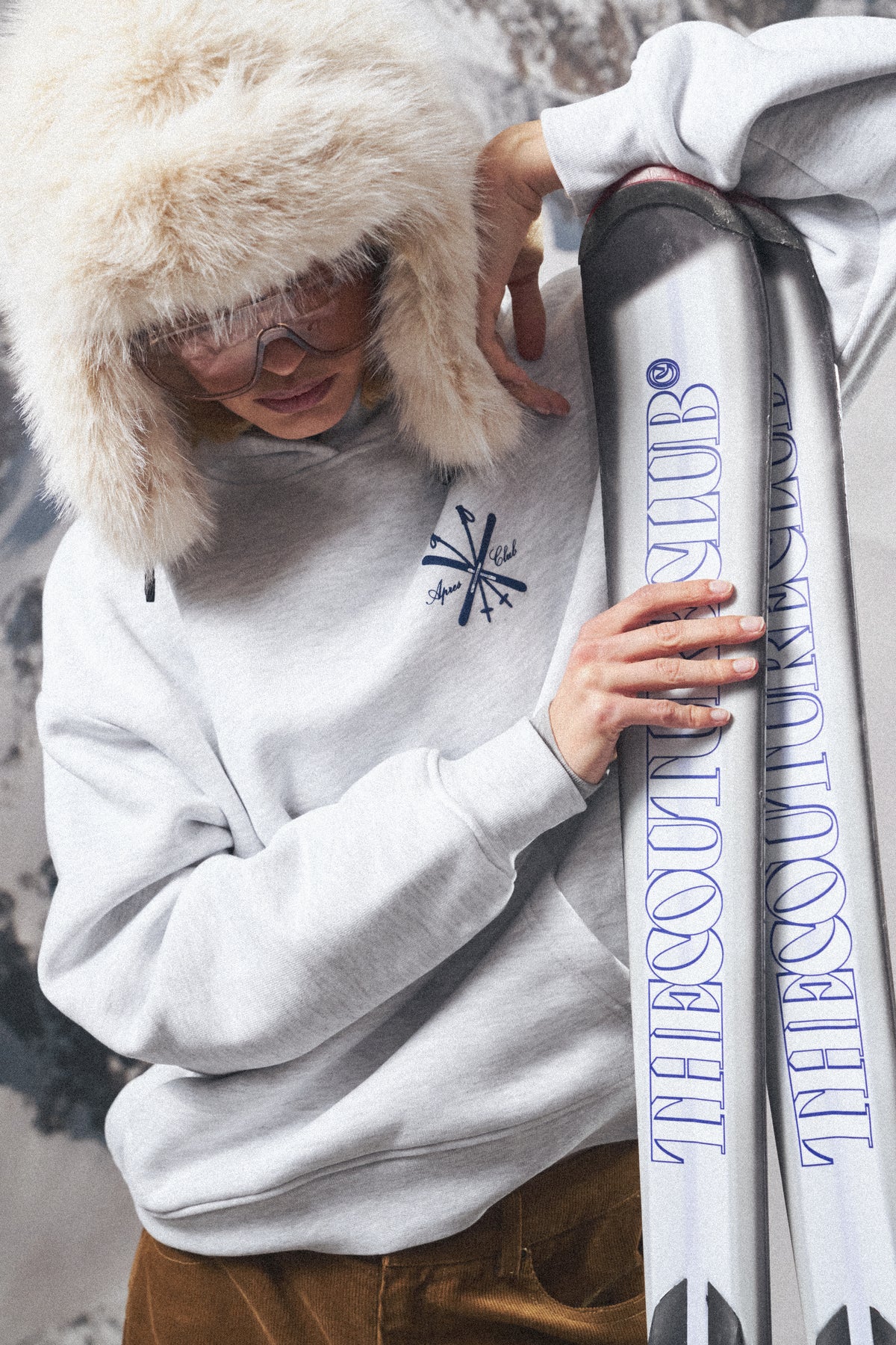 APRES GRAPHIC OVERSIZED HOODIE - GREY MARL