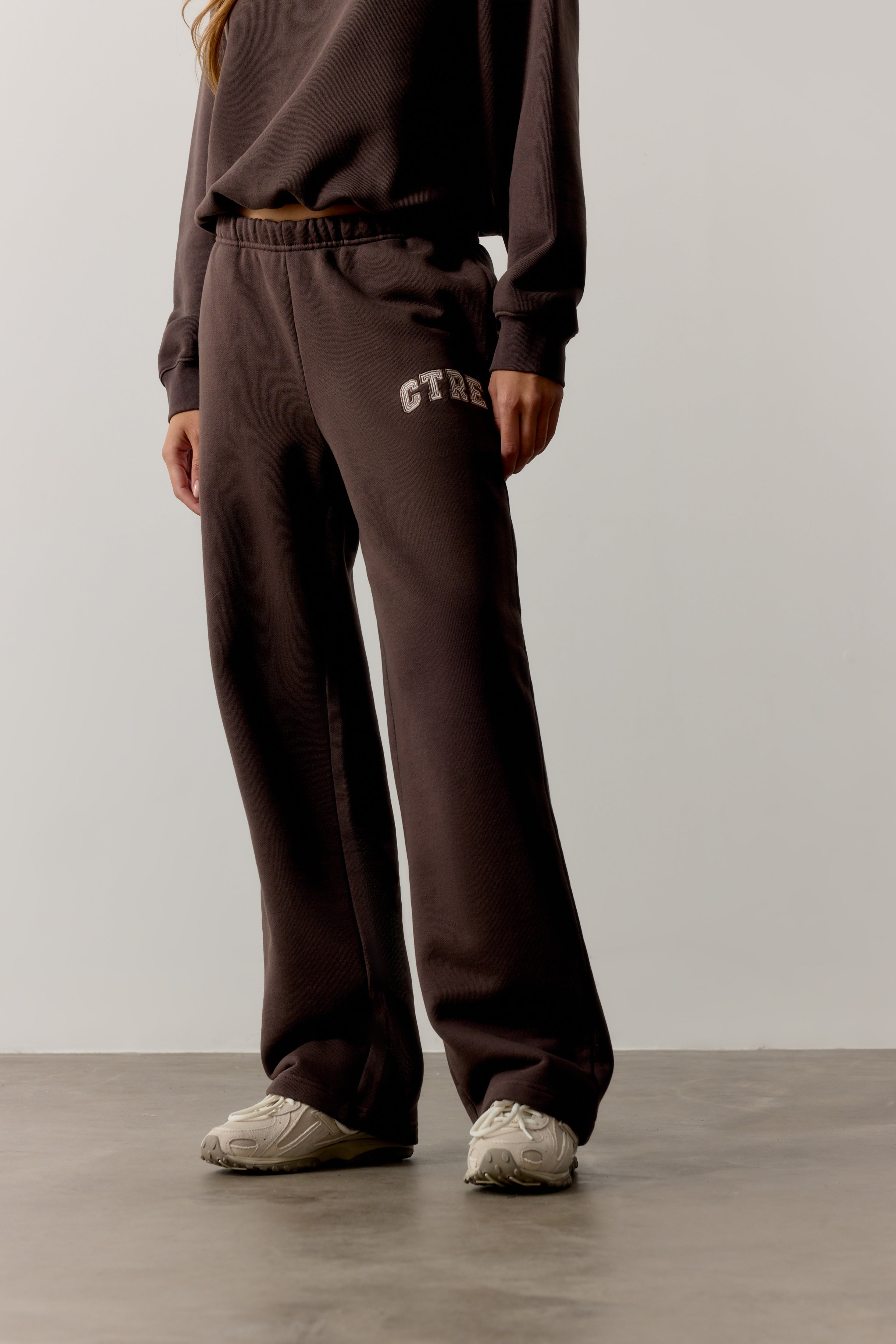 CTRE STRAIGHT LEG JOGGERS - BROWN