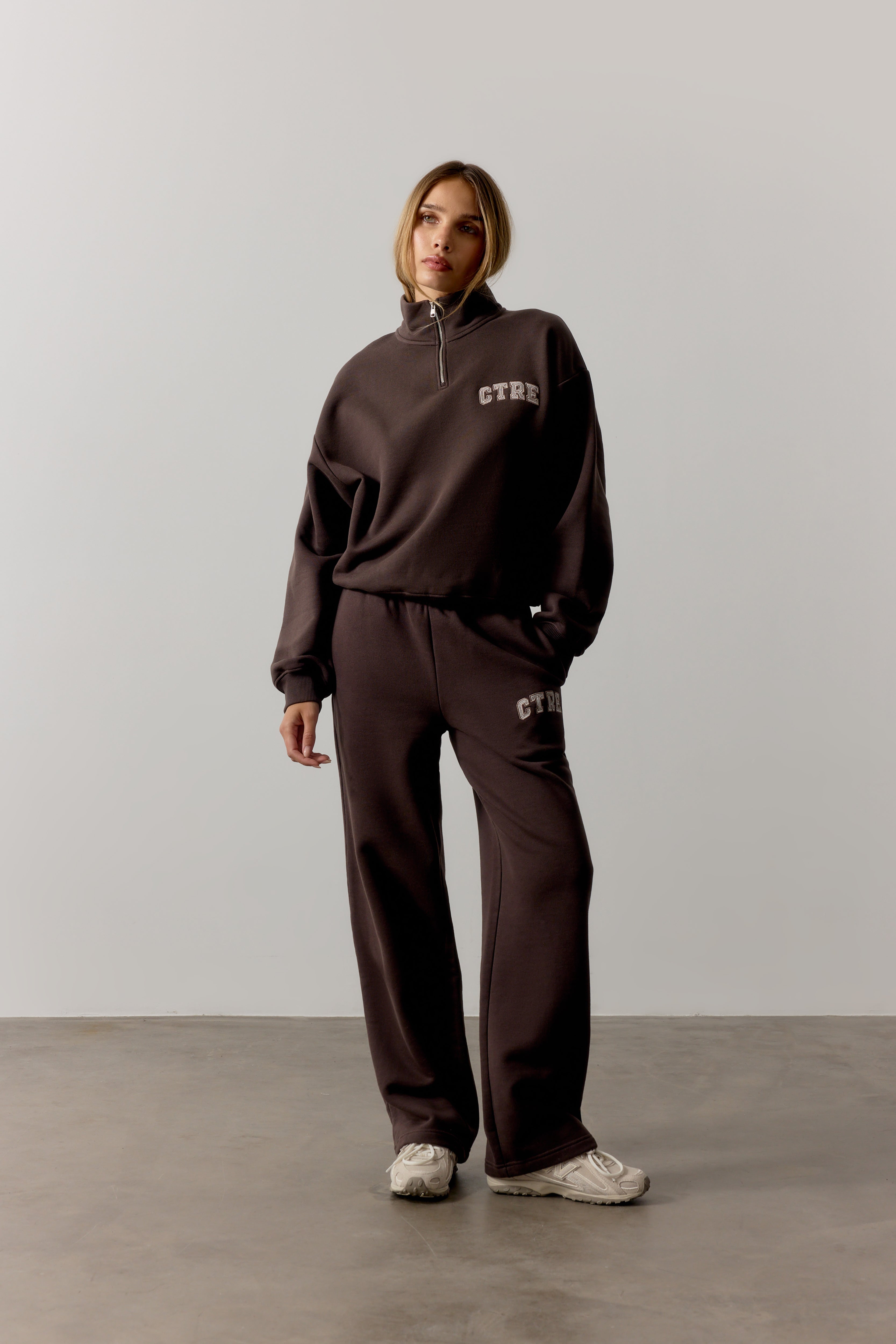 CTRE STRAIGHT LEG JOGGERS - BROWN
