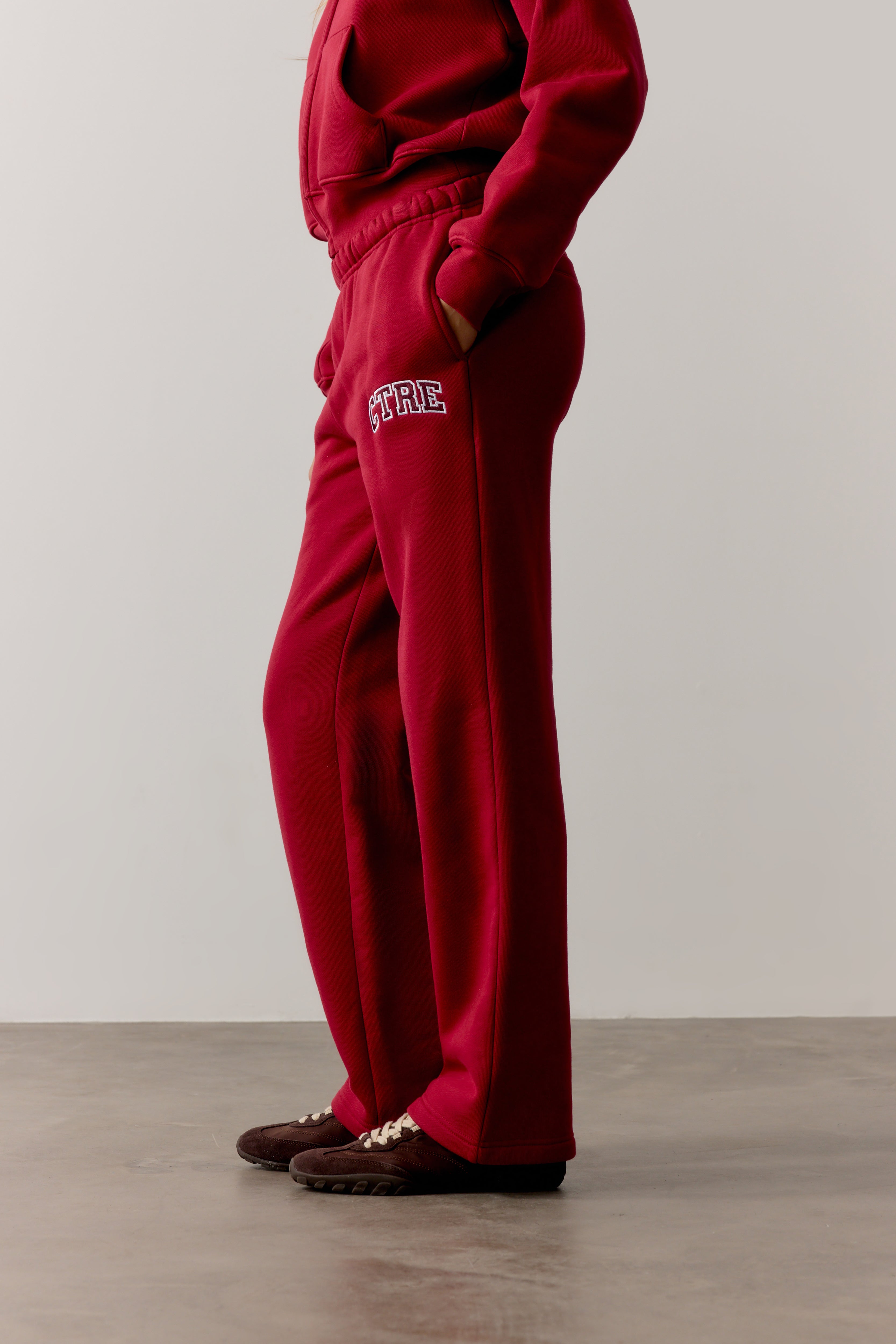 CTRE STRAIGHT LEG JOGGERS - CHERRY