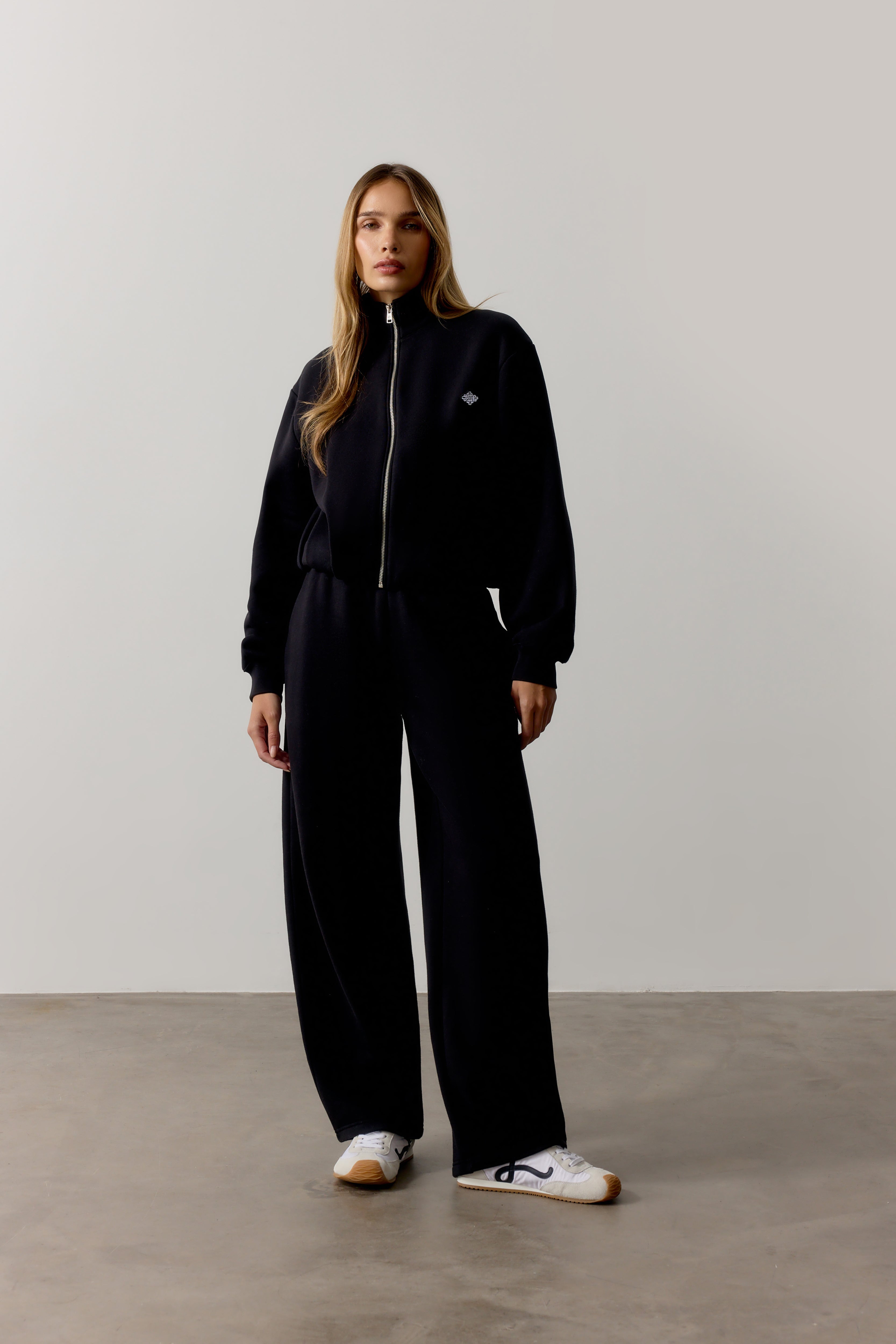 FUNNEL NECK BALLOON HEM ZIP THROUGH - BLACK