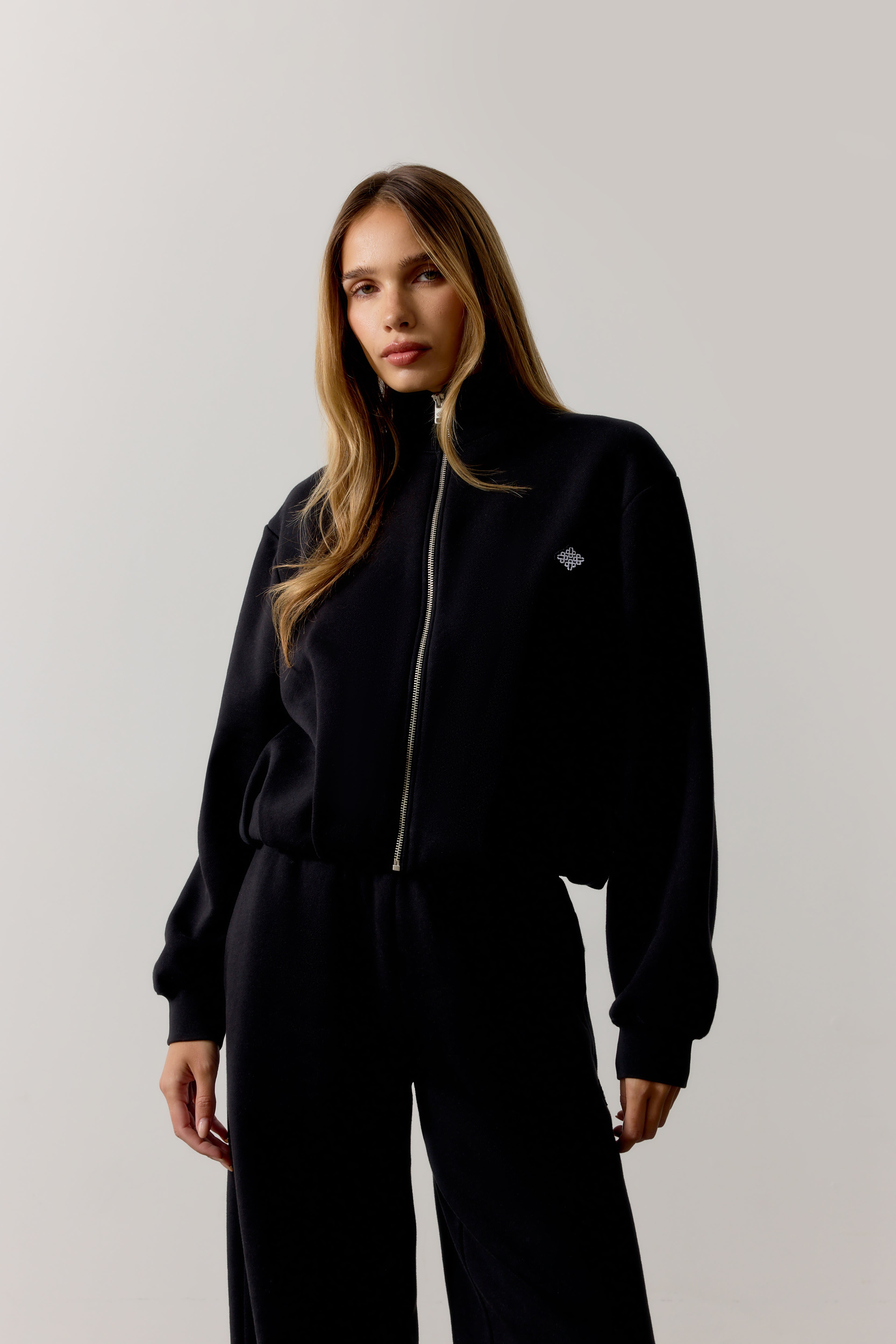 FUNNEL NECK BALLOON HEM ZIP THROUGH - BLACK