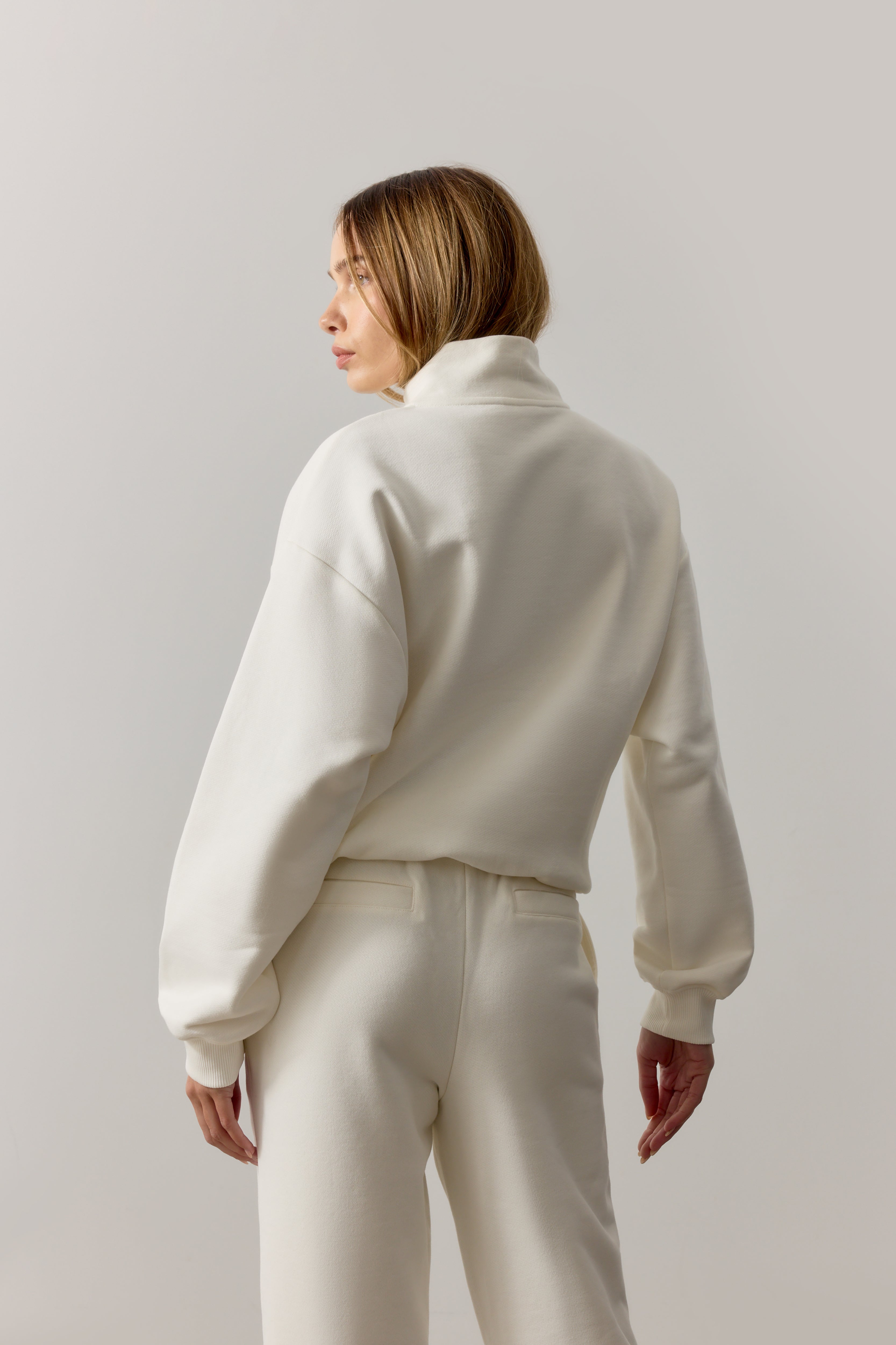 CTRE QUARTER ZIP FUNNEL NECK - OFF WHITE