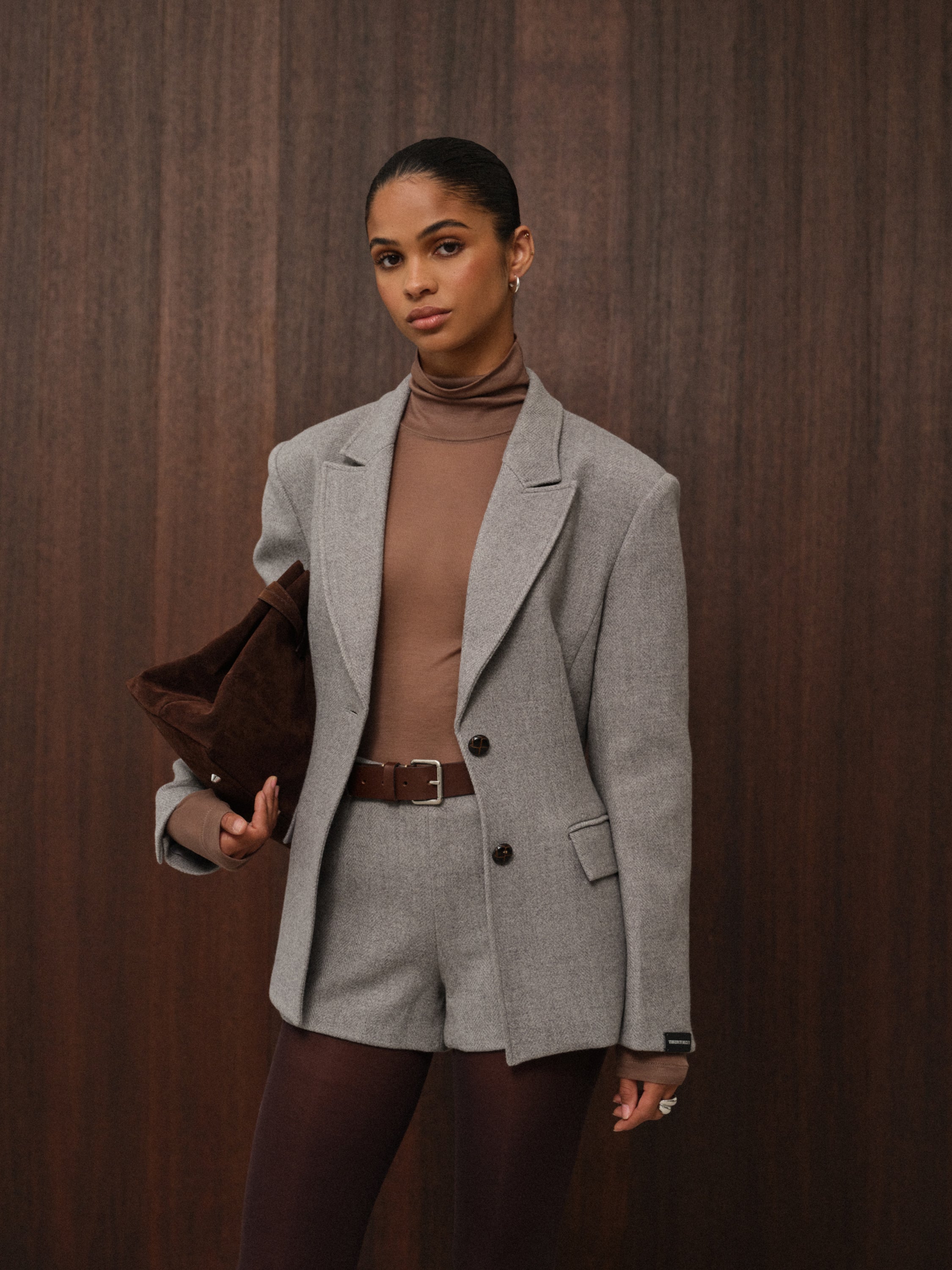 HERRINGBONE CINCHED WAIST TAILORED BLAZER - GREY