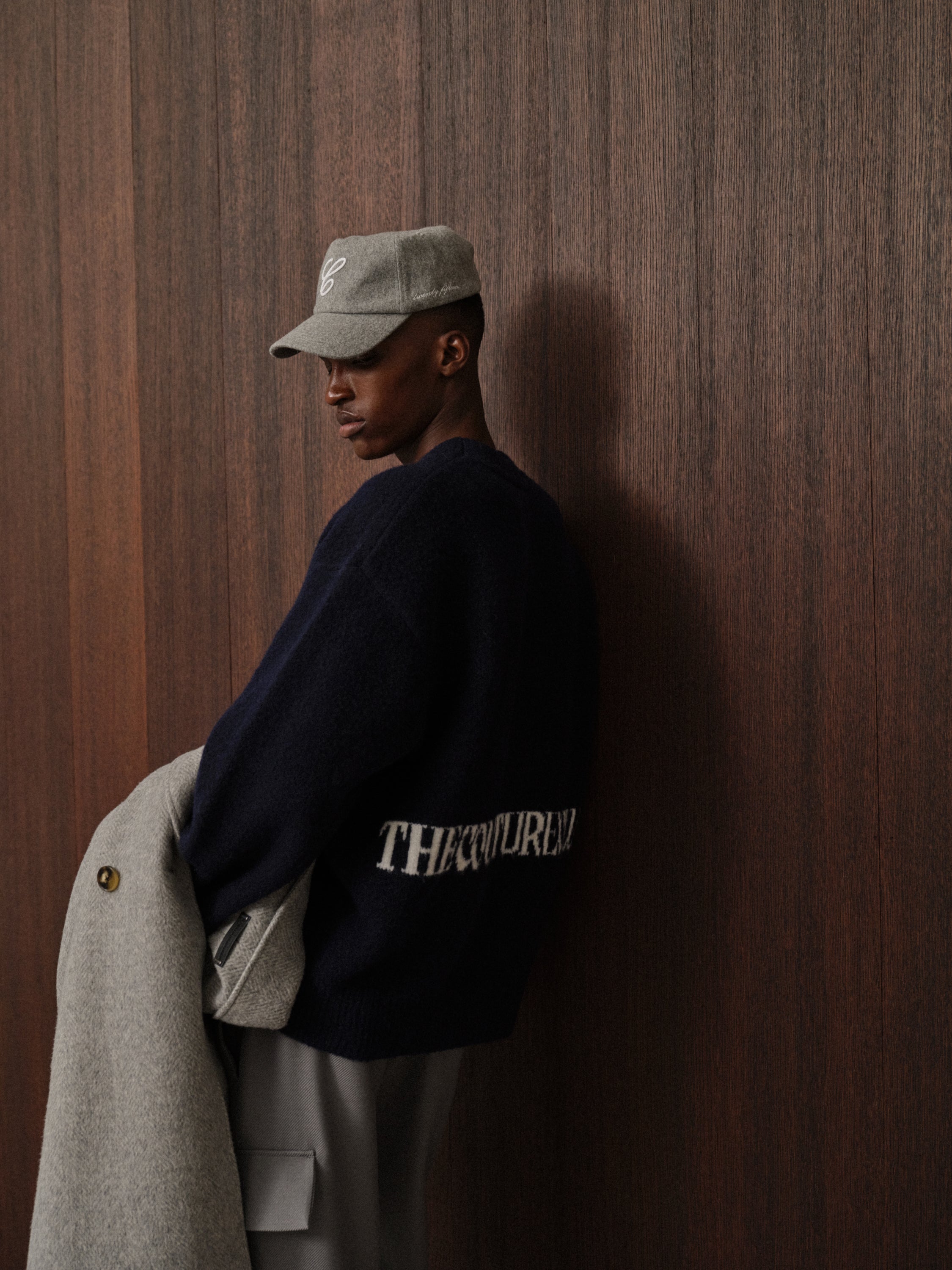 COPYRIGHT BRUSHED KNIT JUMPER - NAVY