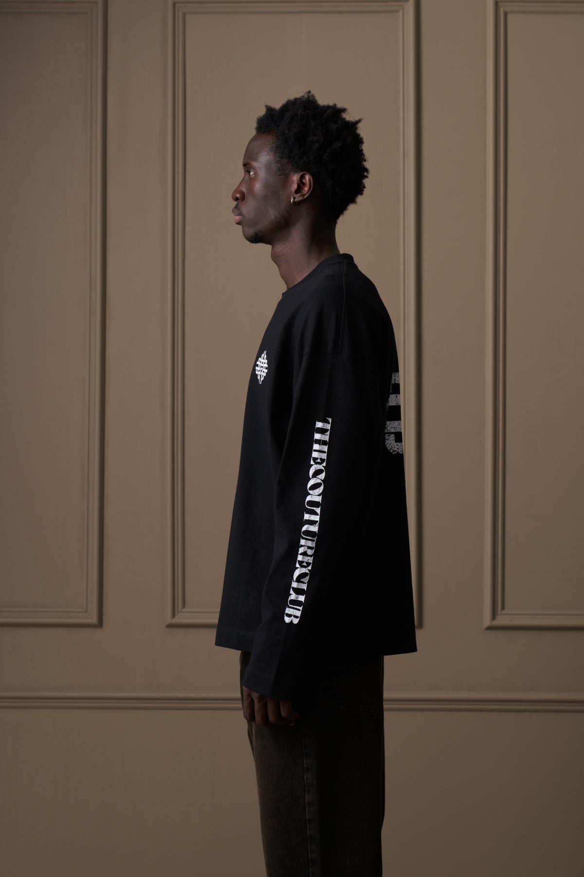 VINTAGE COPYRIGHT PRINT LONG SLEEVE T-SHIRT - BLACK WHITE