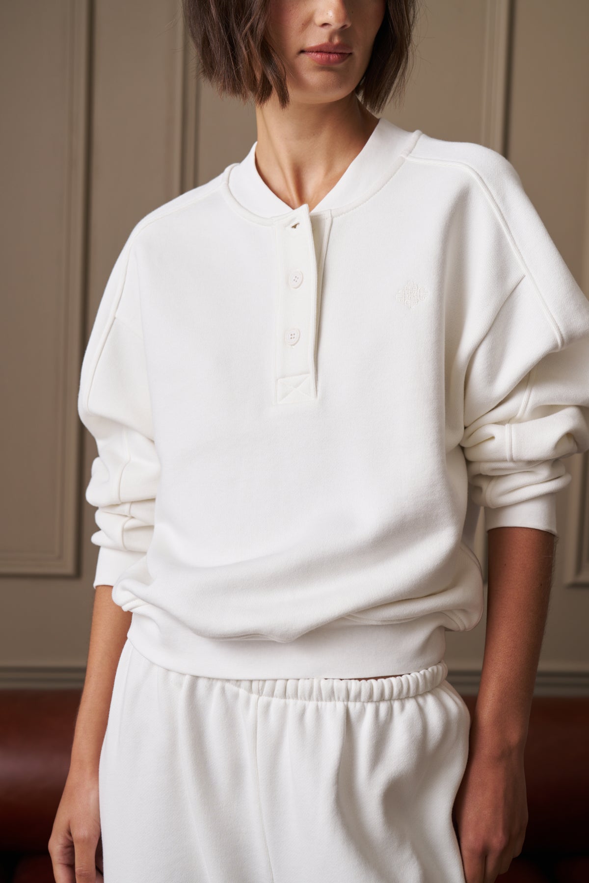 HENLEY CREW - OFF WHITE