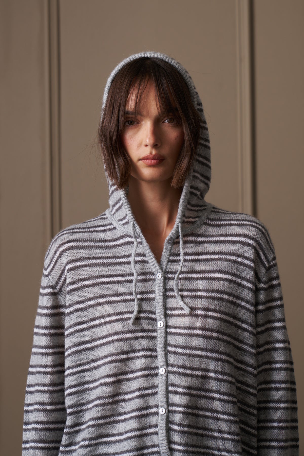 STRIPE LOOSE KNIT HOODED CARDIGAN - GREY