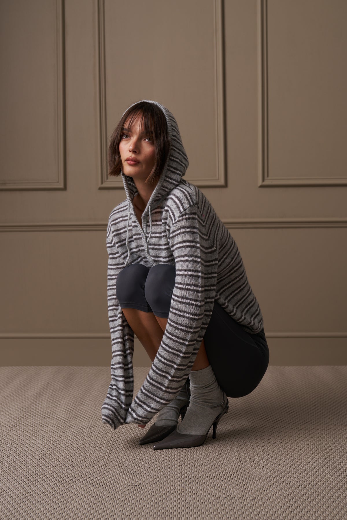 STRIPE LOOSE KNIT HOODED CARDIGAN - GREY