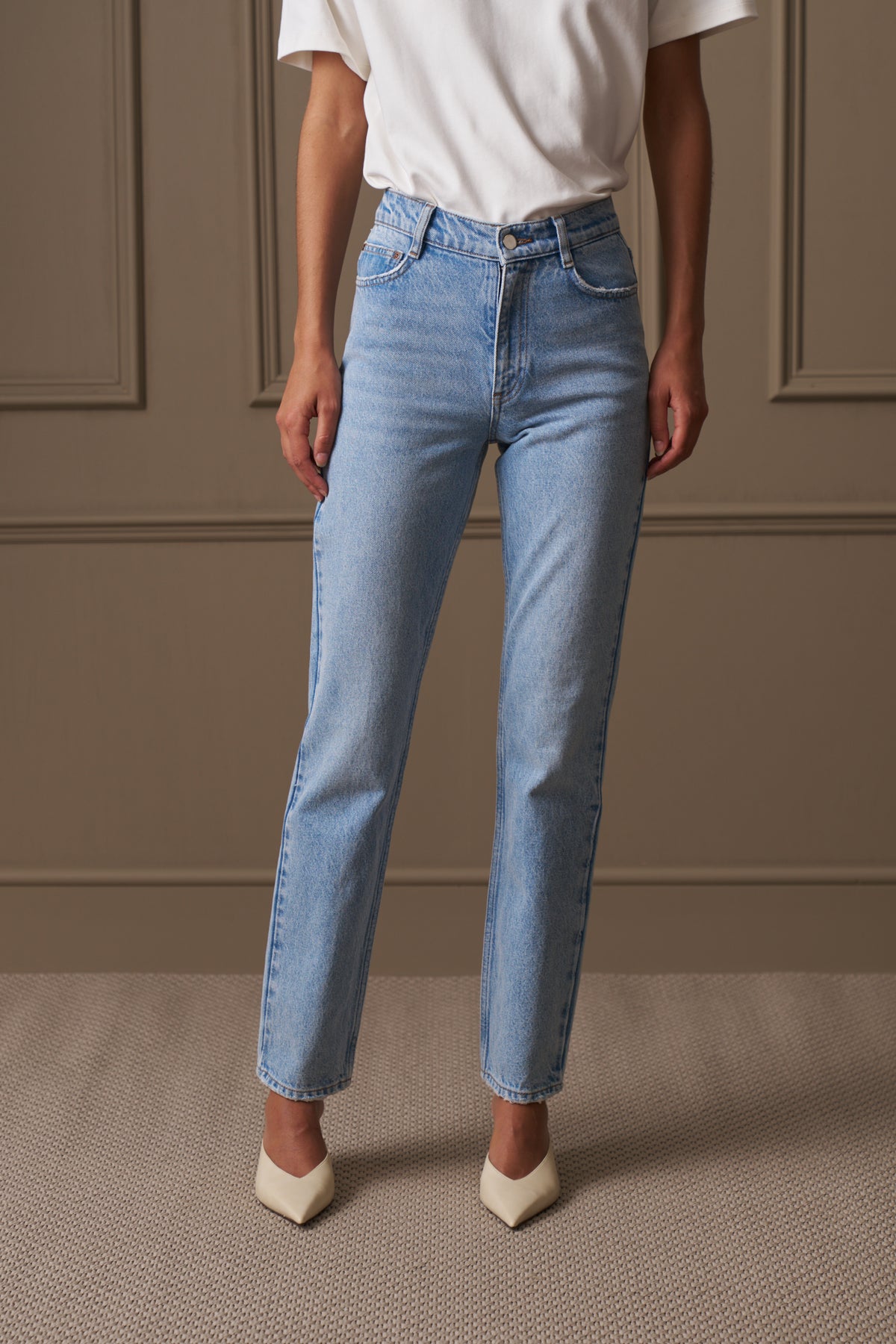 CIGARETTE JEANS - LIGHT WASH