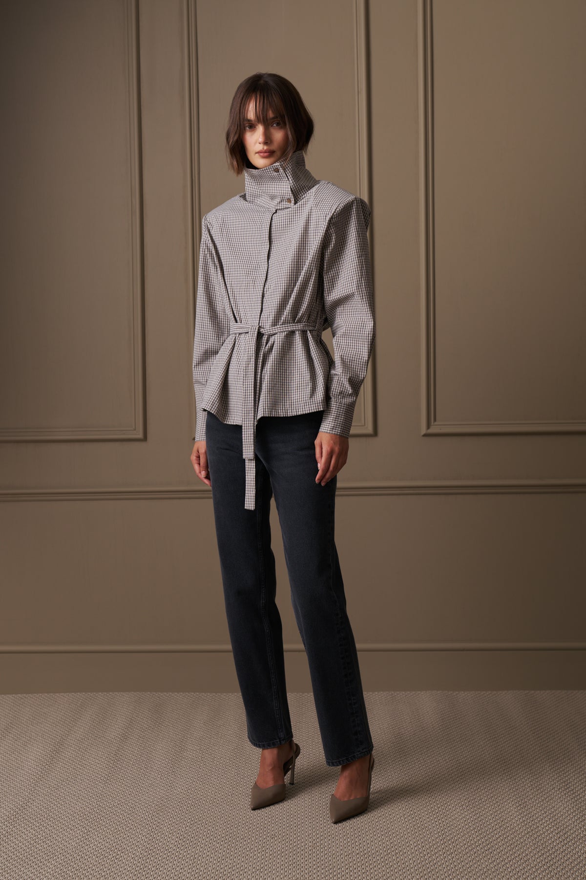 FUNNEL NECK CHECK SHIRT - GREY