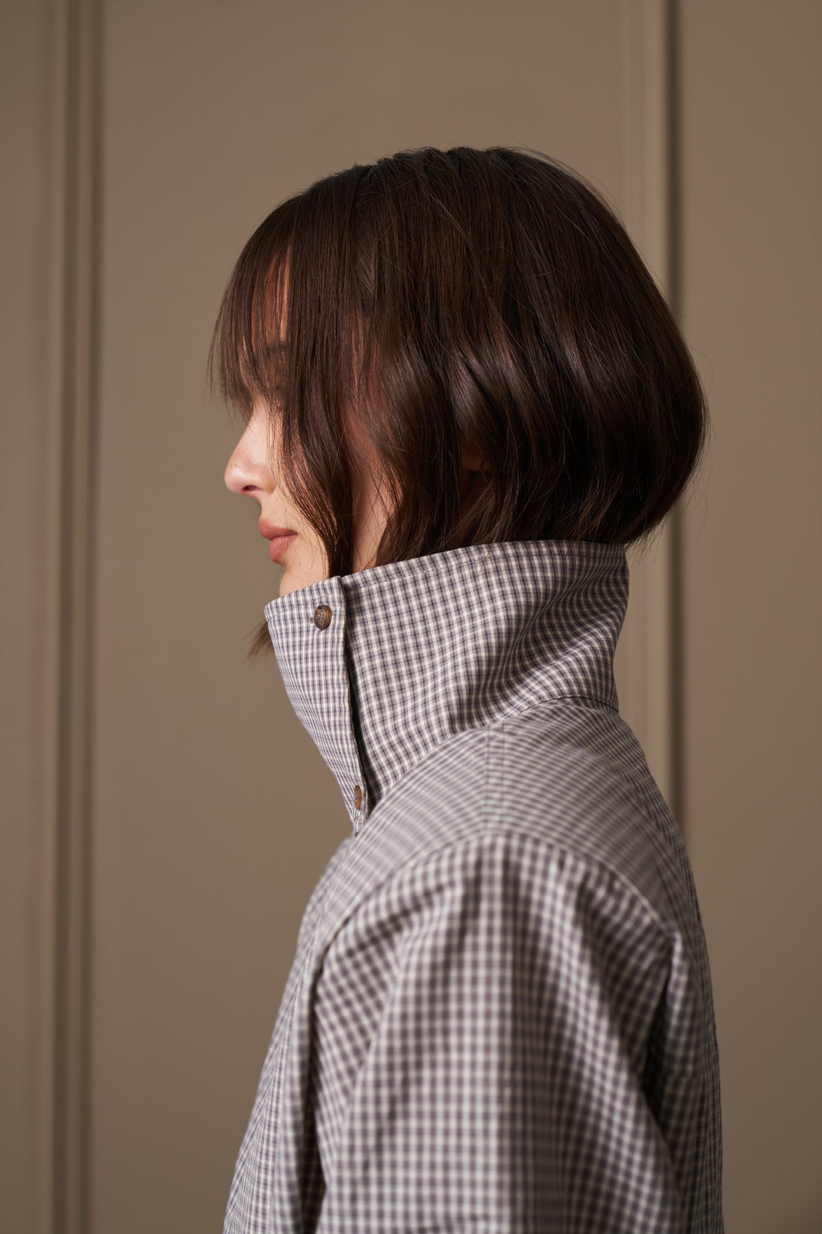 FUNNEL NECK CHECK SHIRT - GREY