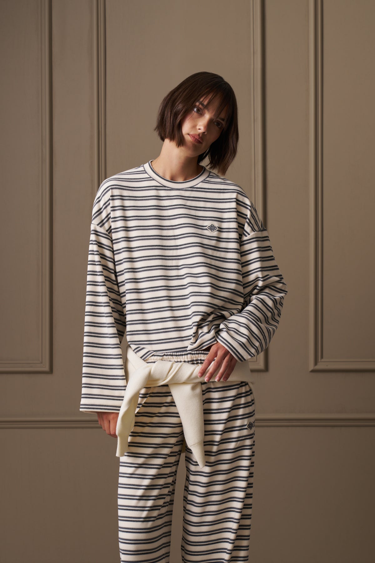 STRIPE FLEECE LONG SLEEVE T-SHIRT - OFF WHITE