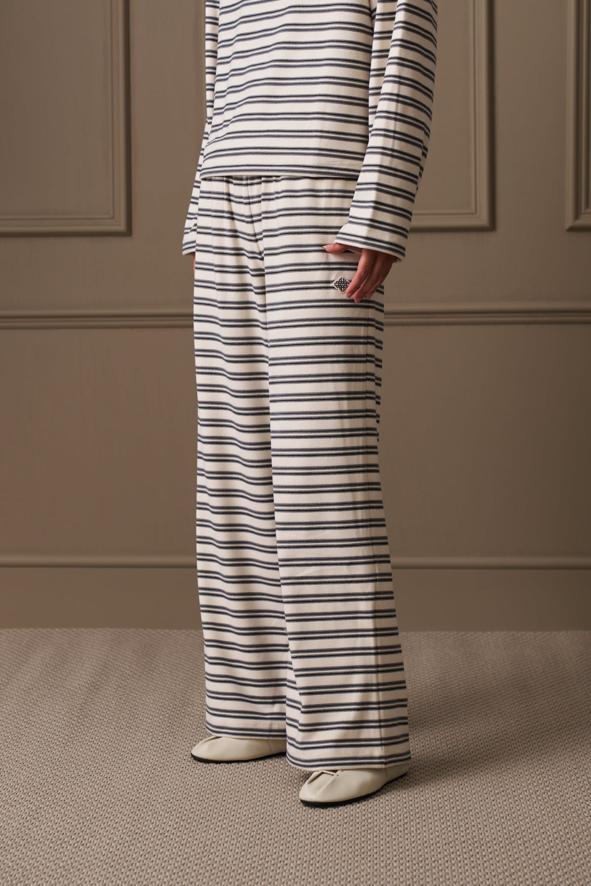STRIPE FLEECE WIDE LEG TROUSERS - OFF WHITE