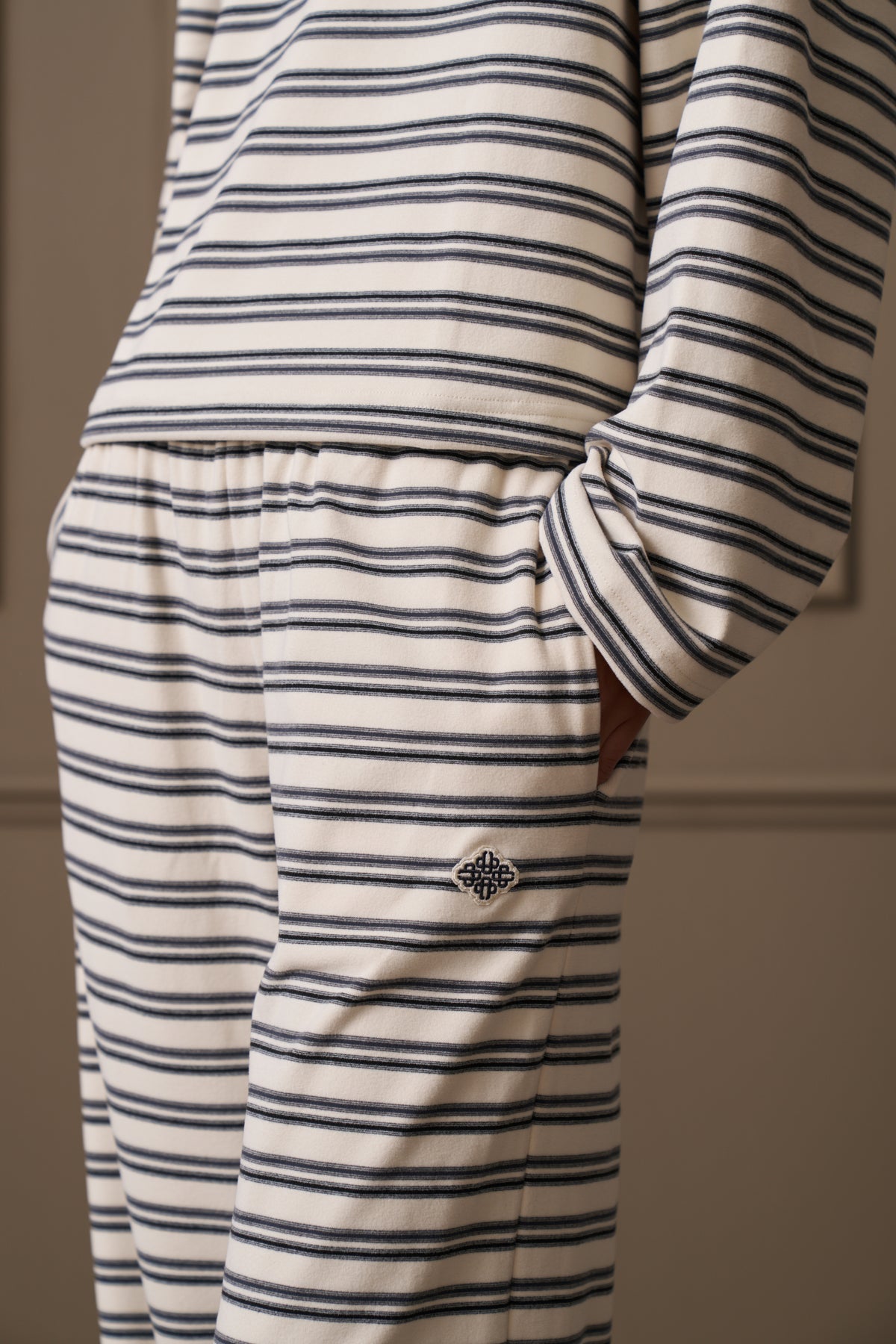 STRIPE FLEECE WIDE LEG TROUSERS - OFF WHITE