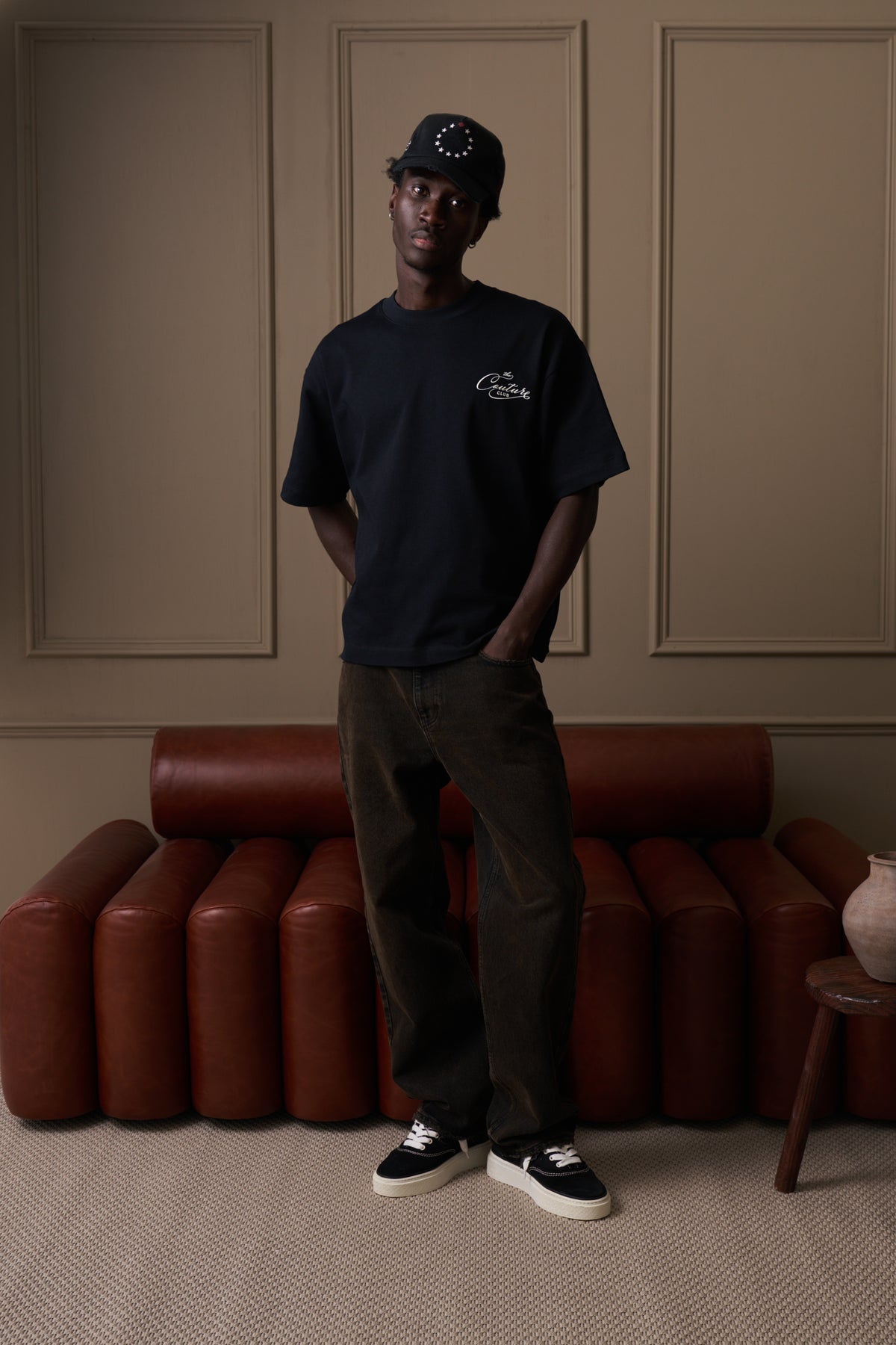 PRIVATE MEMBERS SCRIPT T-SHIRT - BLACK