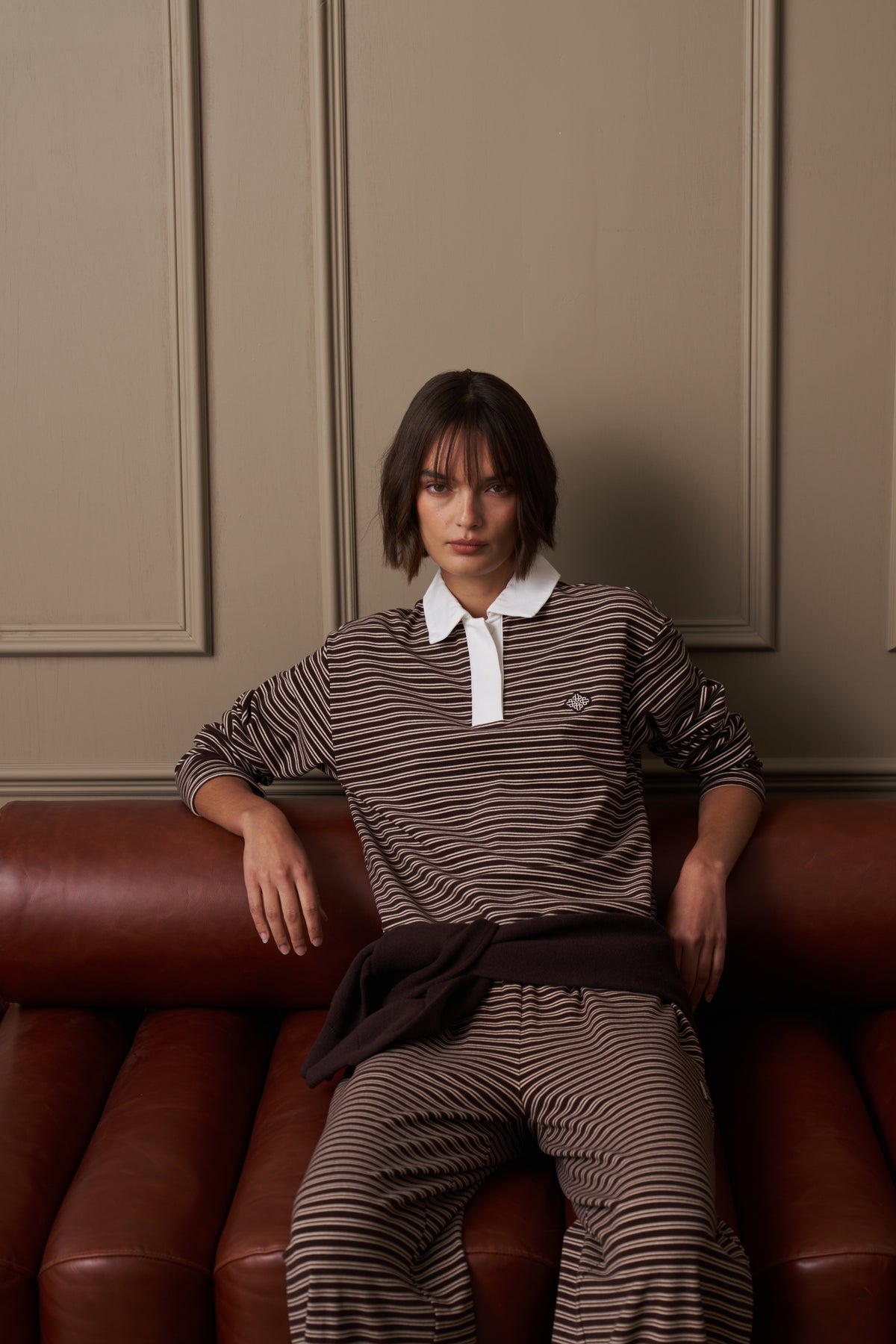 STRIPE LIGHTWEIGHT FLEECE POLO TOP - CHOCOLATE