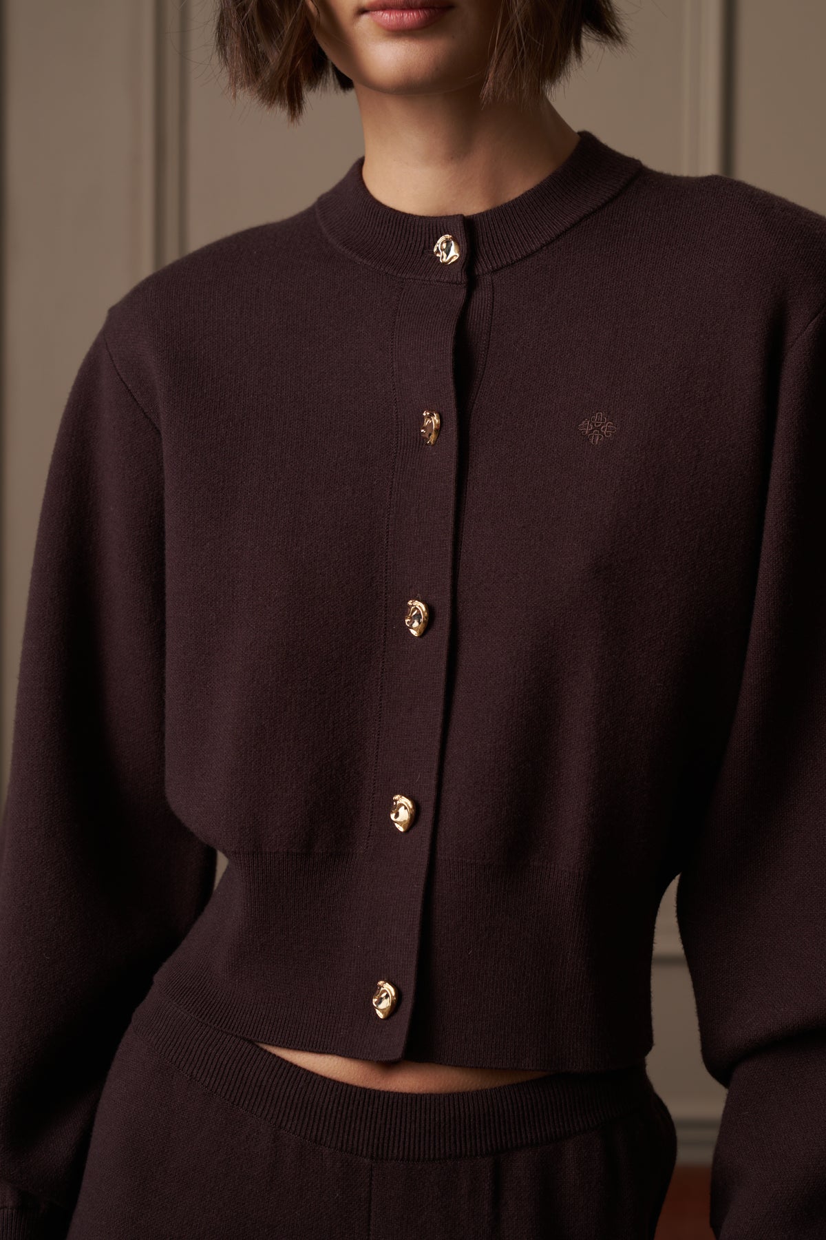 COMPACT KNIT CARDIGAN - BROWN