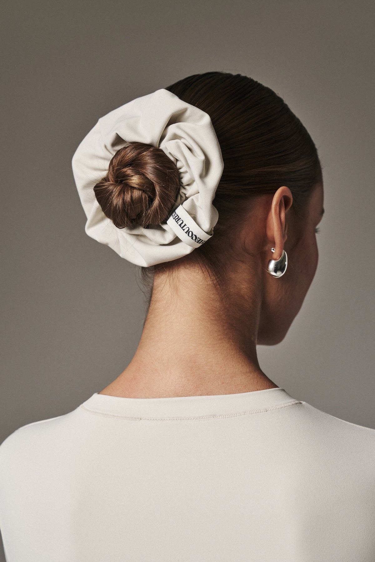 SCULPT SCRUNCHIE - BONE